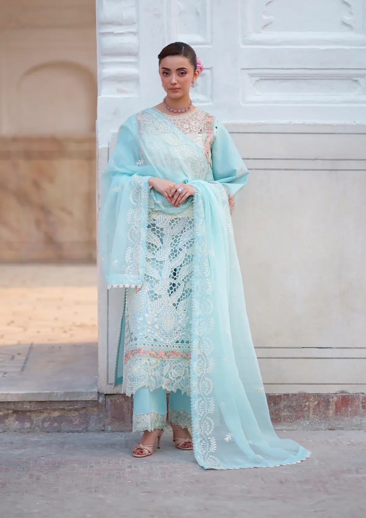 Mahnur Nilofer Luxury Lawn'26 NL-03