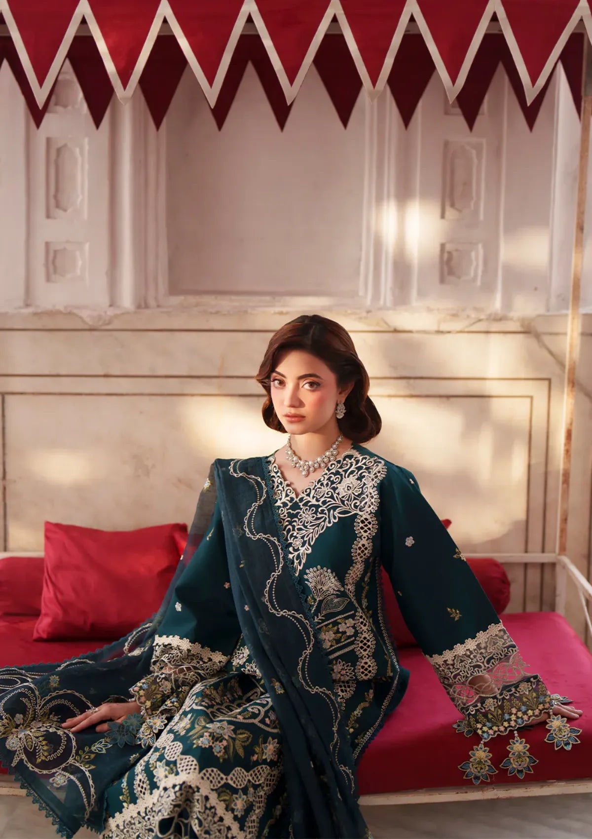 Mahnur Nilofer Luxury Lawn'26 NL-13
