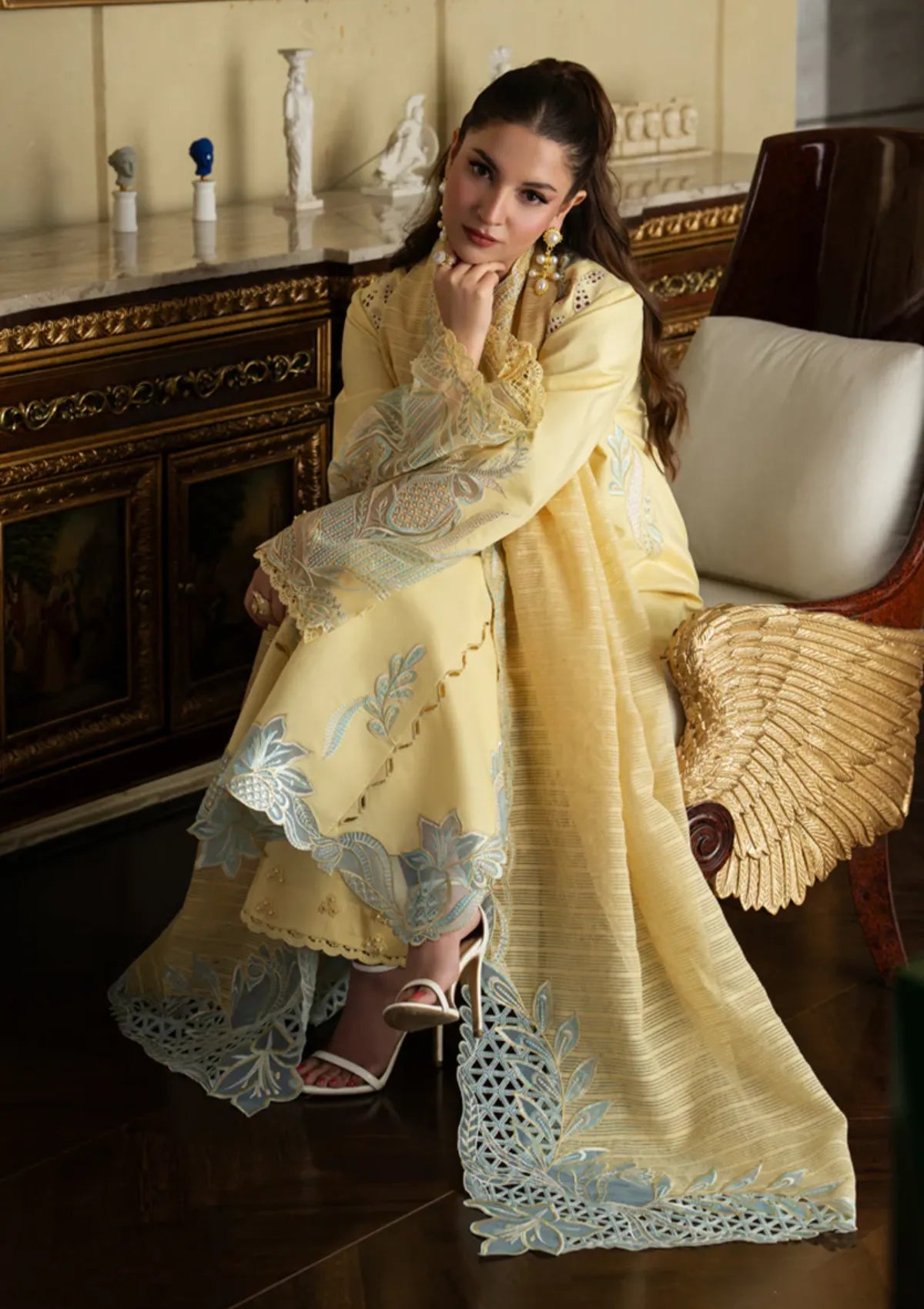 Rang Rasiya Carnation Eid Edit'26 D-06 NADIA