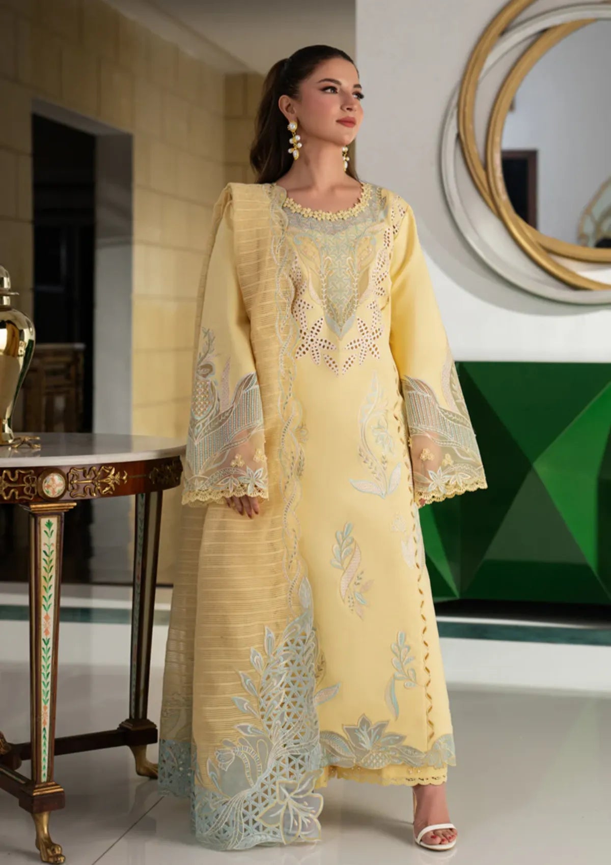 Rang Rasiya Carnation Eid Edit'26 D-06 NADIA