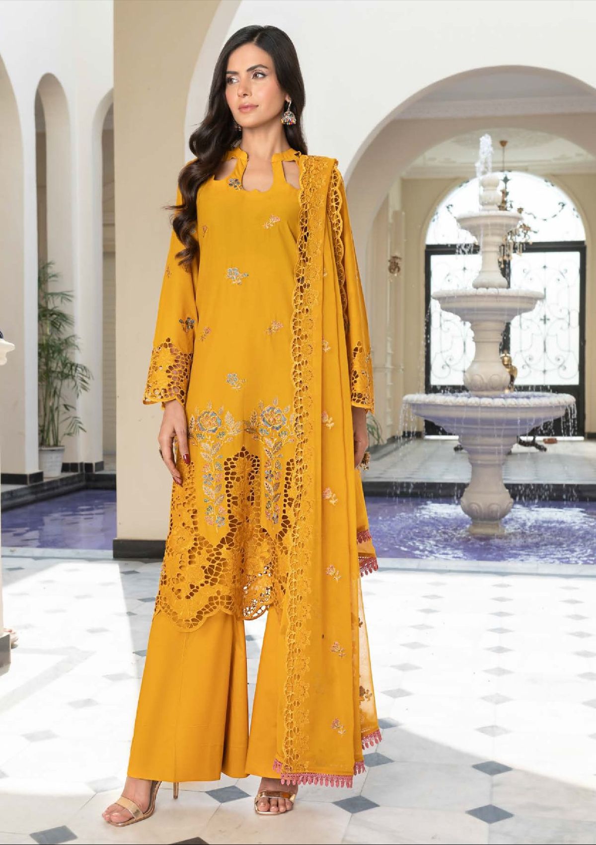 Wania Nayab Emb Lawn'26 WL-375