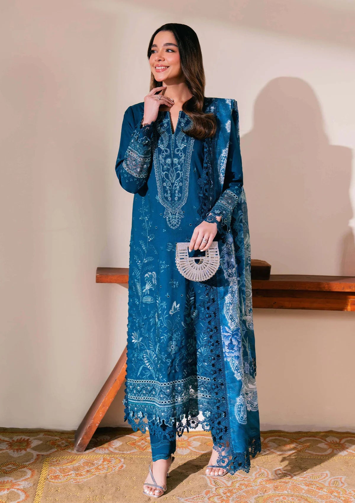 mohsin-saeed-fabrics-is-selling-online-and-in stores-Luxury-daily-wear-wedding-wear-formal-wear-in-budgeted-price-This-product-is-from-neeshay-symphony-luxury-lawn25-sea-spray-is-available-on-Mohsin-saeed-fabrics-website.