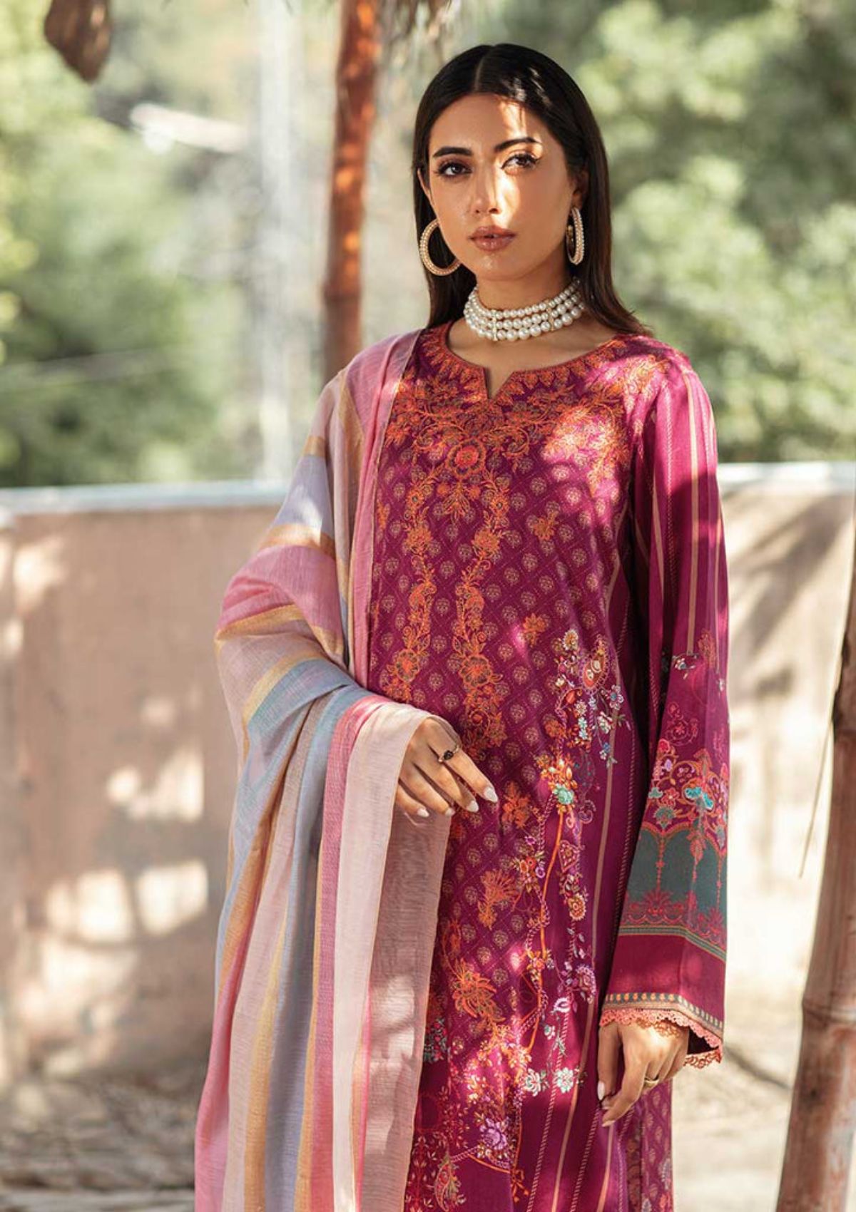 Nissa Winter By Rajbari'23 D-5B - Mohsin Saeed Fabrics