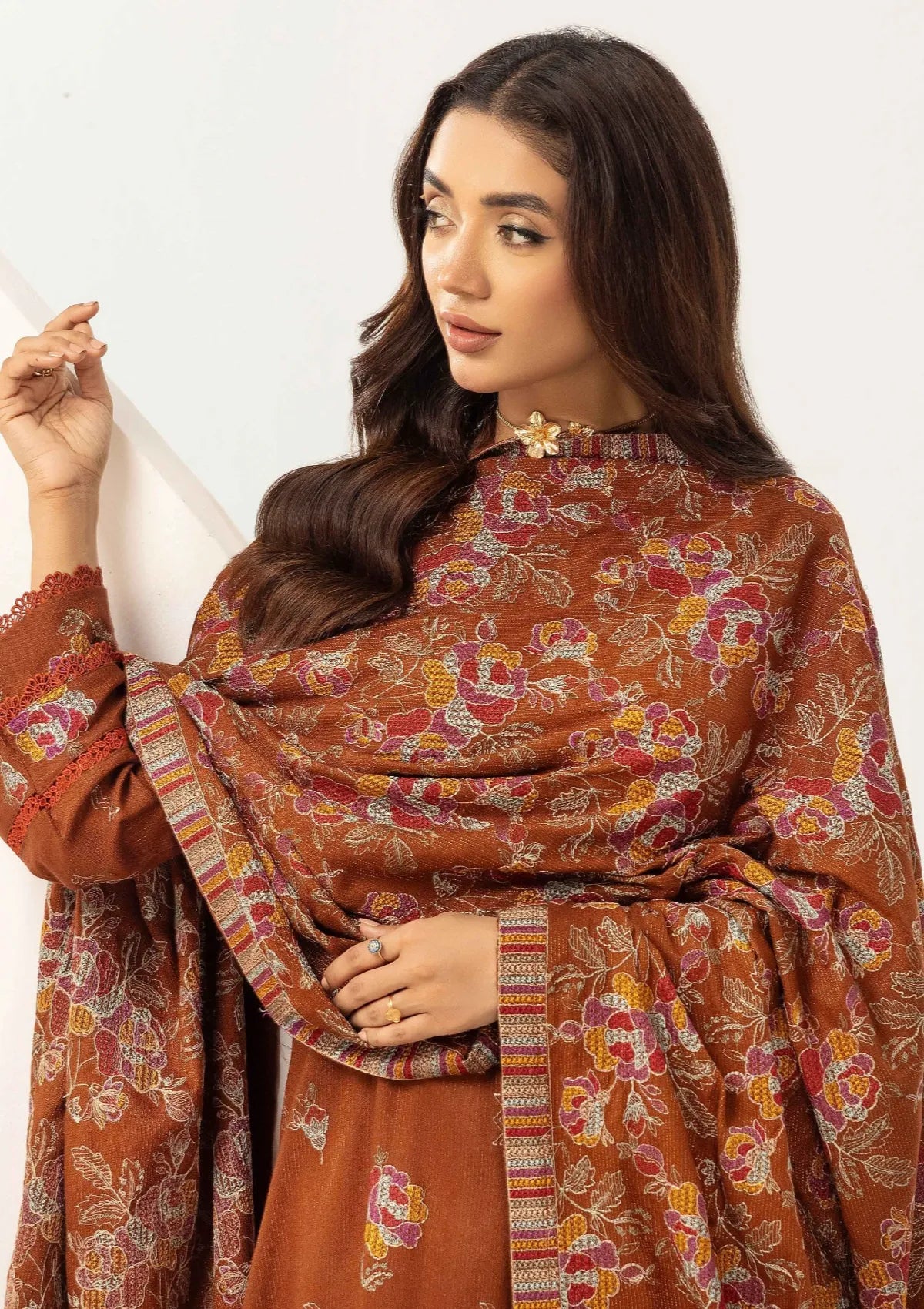 Noor-E-Chasham By Khoobsurat Peach Leather'25 NC-01