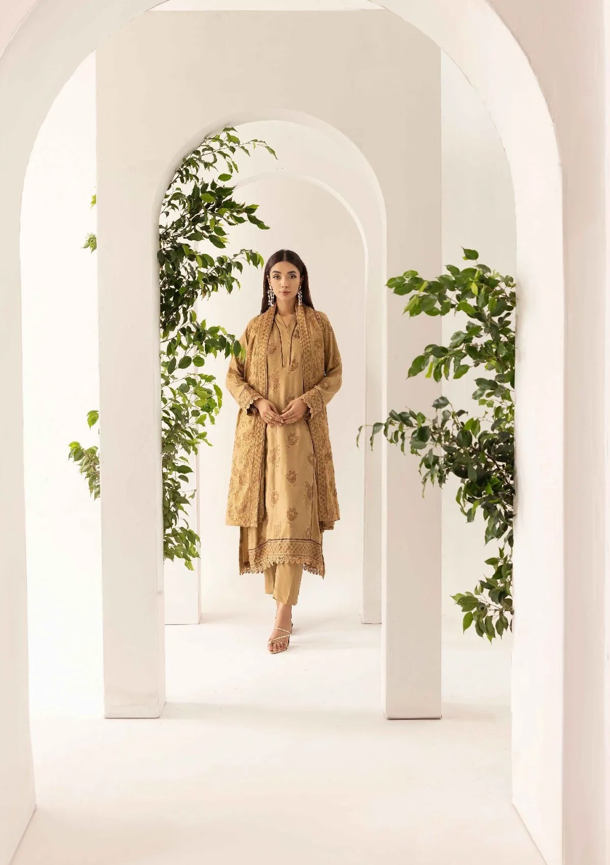 Noor-E-Chasham By Khoobsurat Peach Leather'25 NC-02