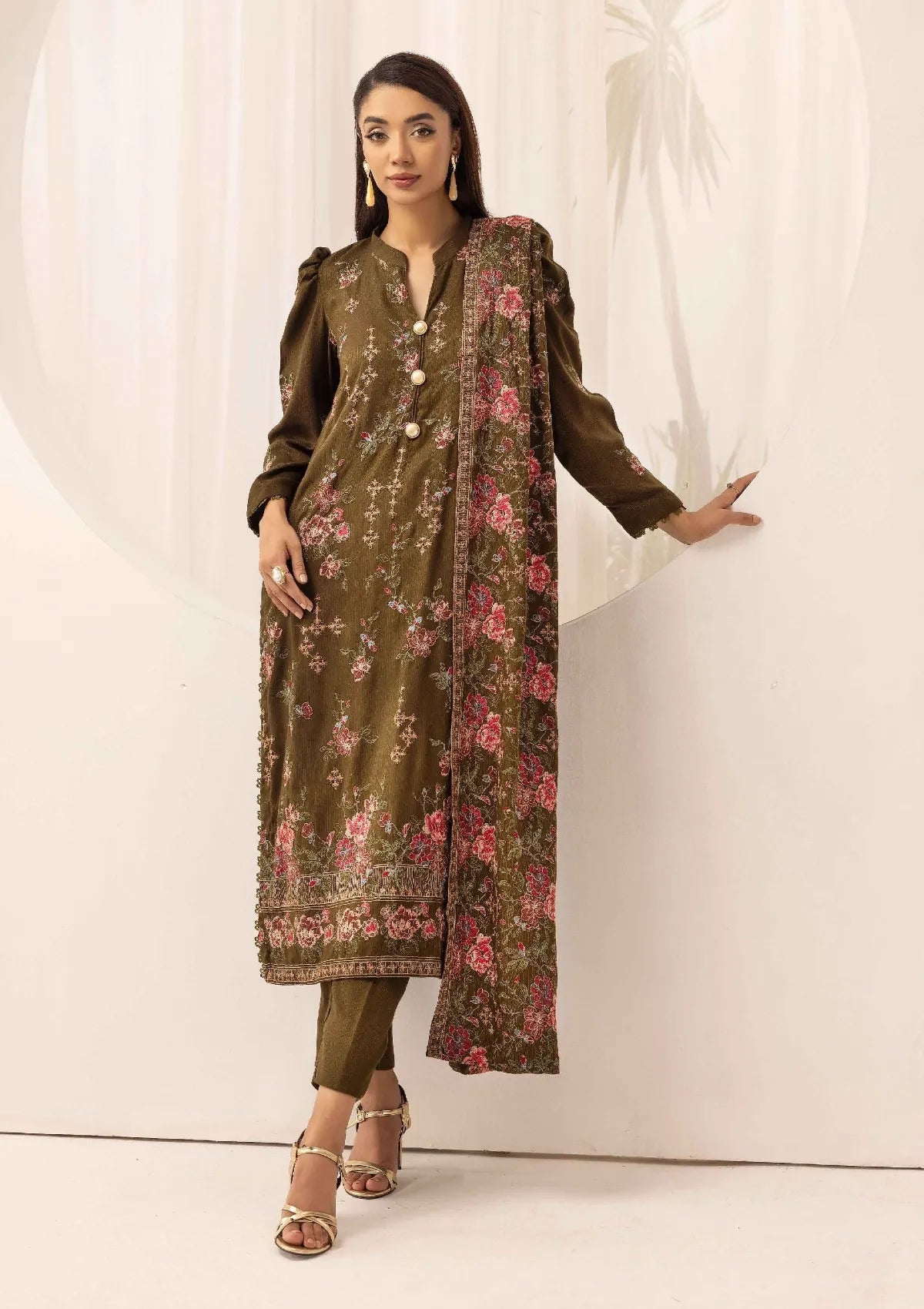 Noor-E-Chasham By Khoobsurat Peach Leather'25 NC-07