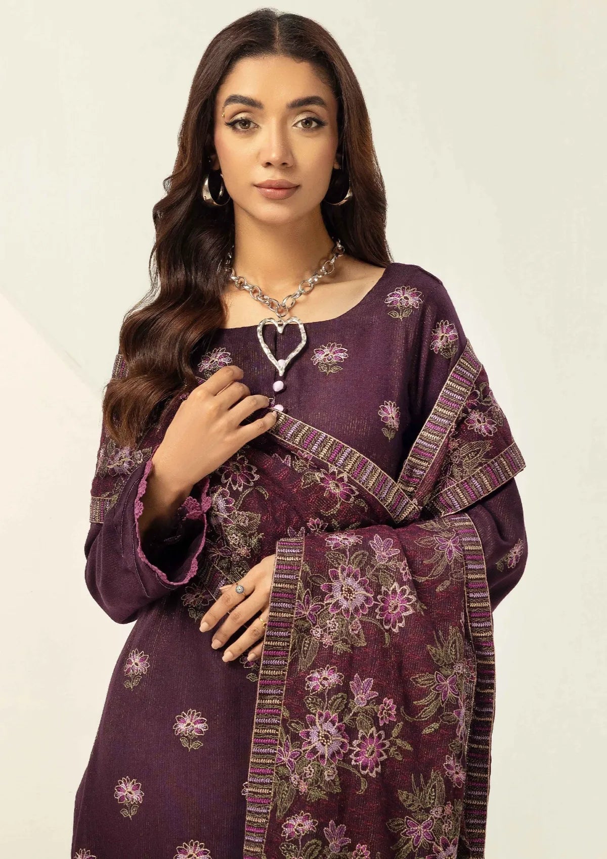 Noor-E-Chasham By Khoobsurat Peach Leather'25 NC-10