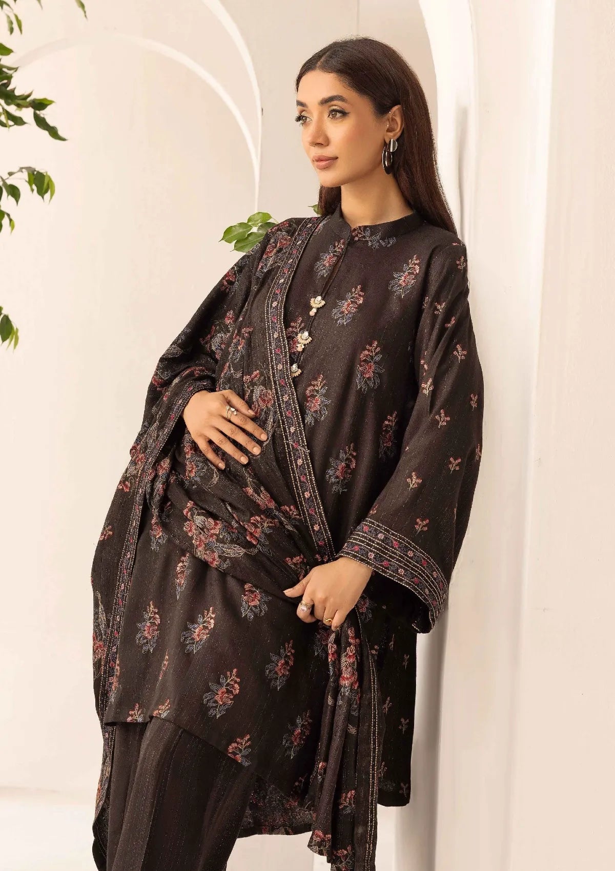 Noor-E-Chasham By Khoobsurat Peach Leather'25 NC-11