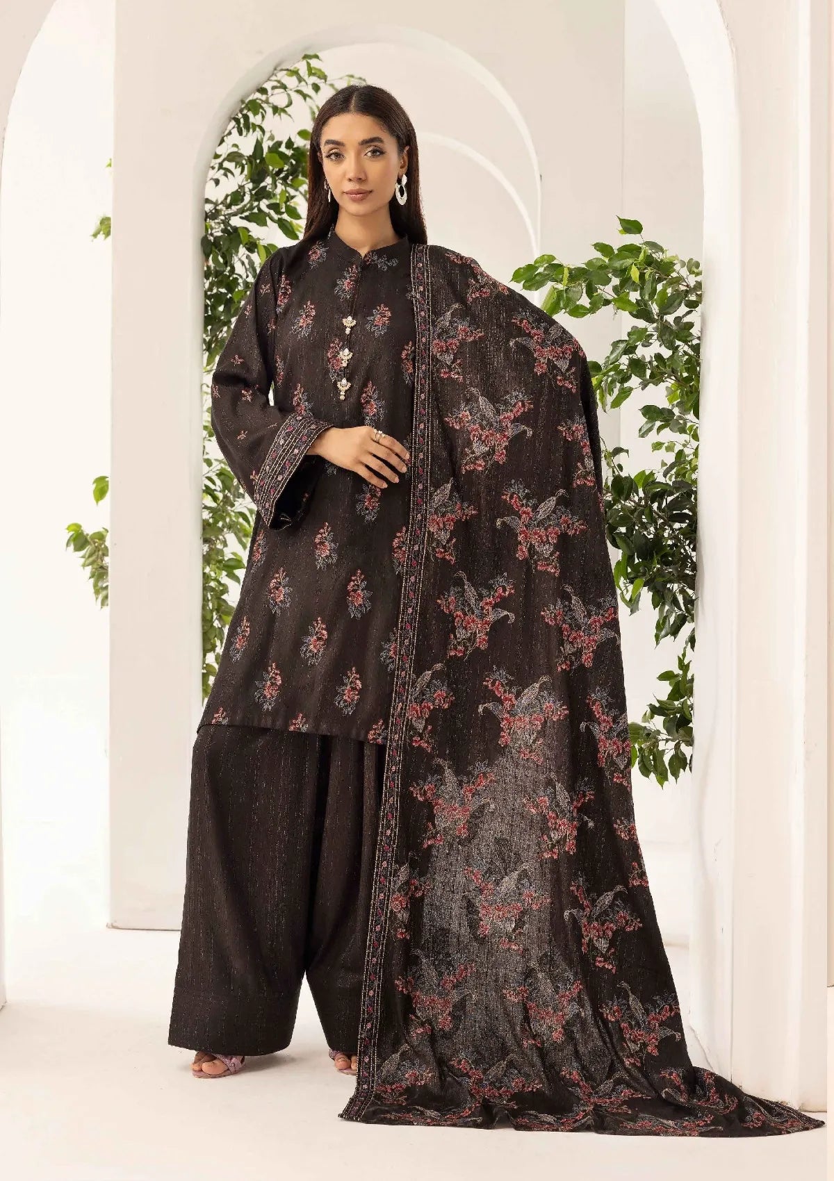 Noor-E-Chasham By Khoobsurat Peach Leather'25 NC-11