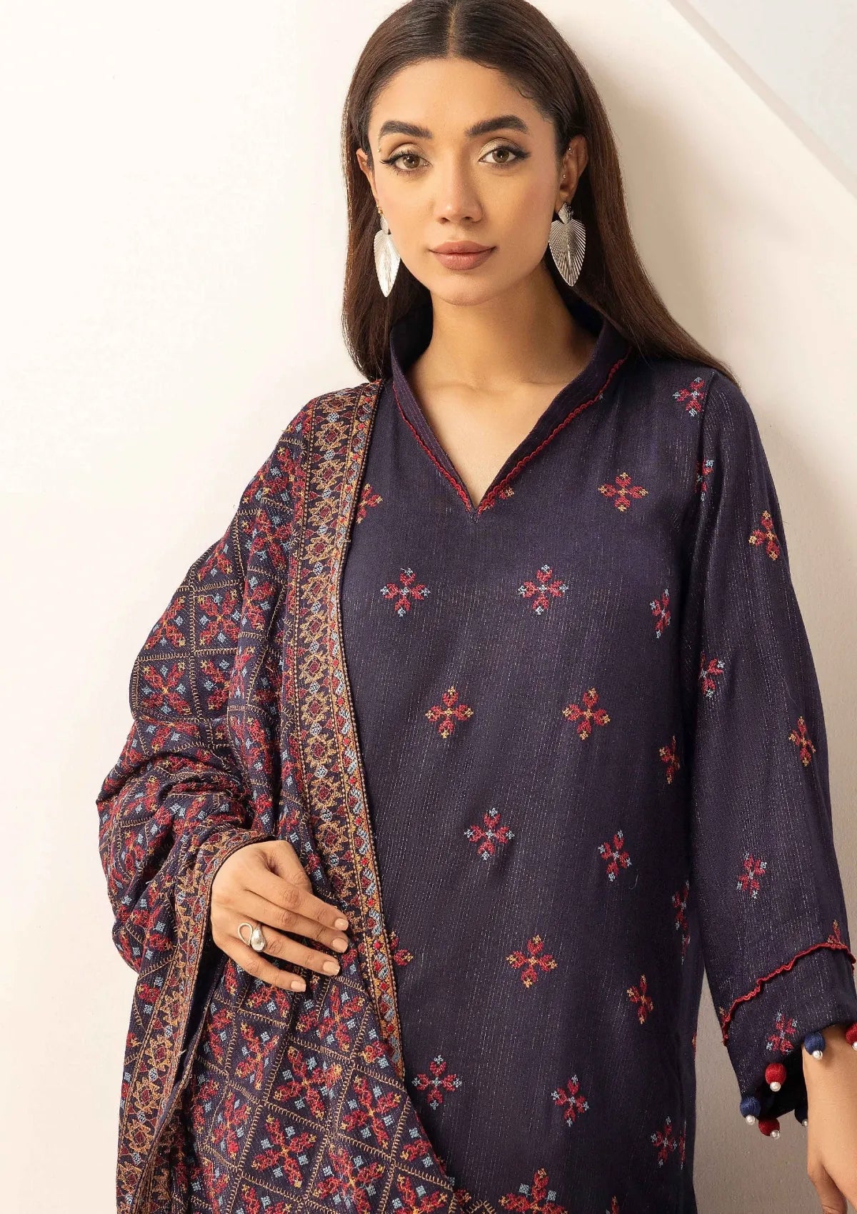 Noor-E-Chasham By Khoobsurat Peach Leather'25 NC-12