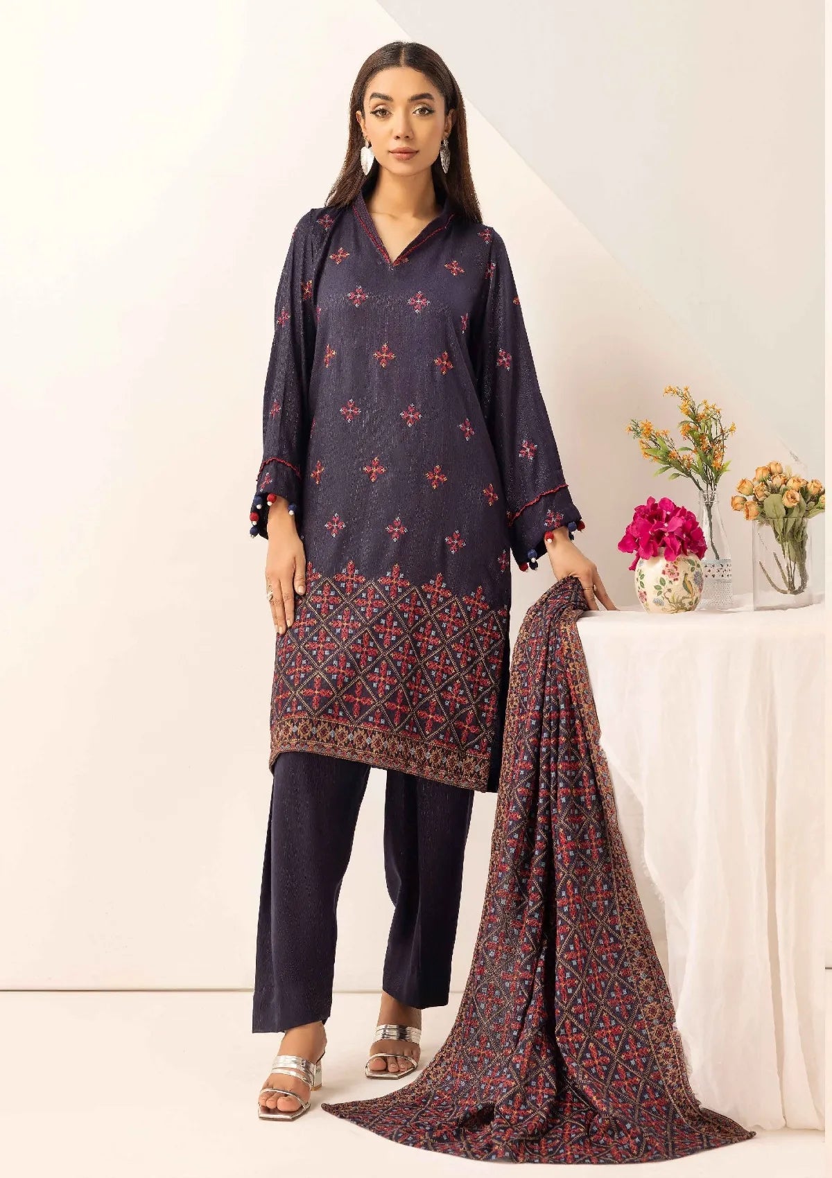 Noor-E-Chasham By Khoobsurat Peach Leather'25 NC-12