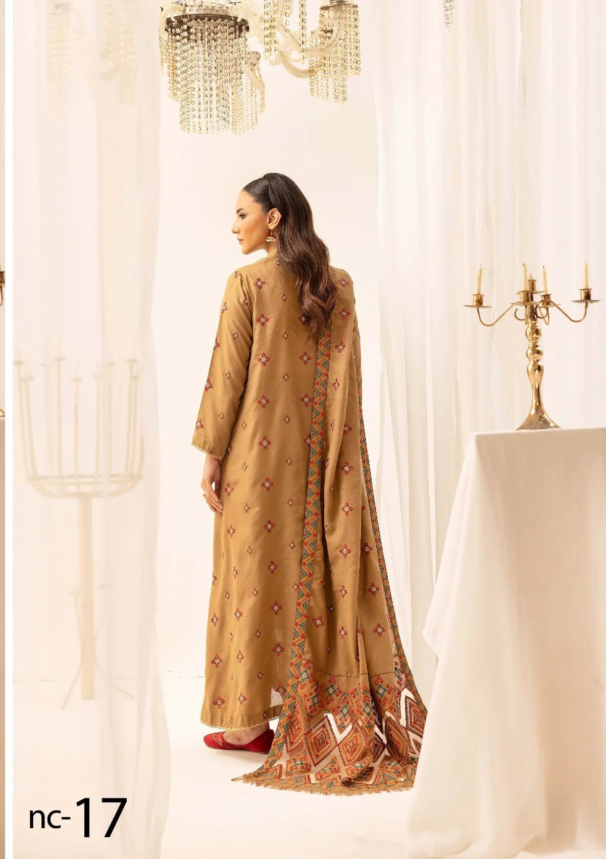 Noor-E-Chasham By Khoobsurat Emb Karandi'25 NC-17