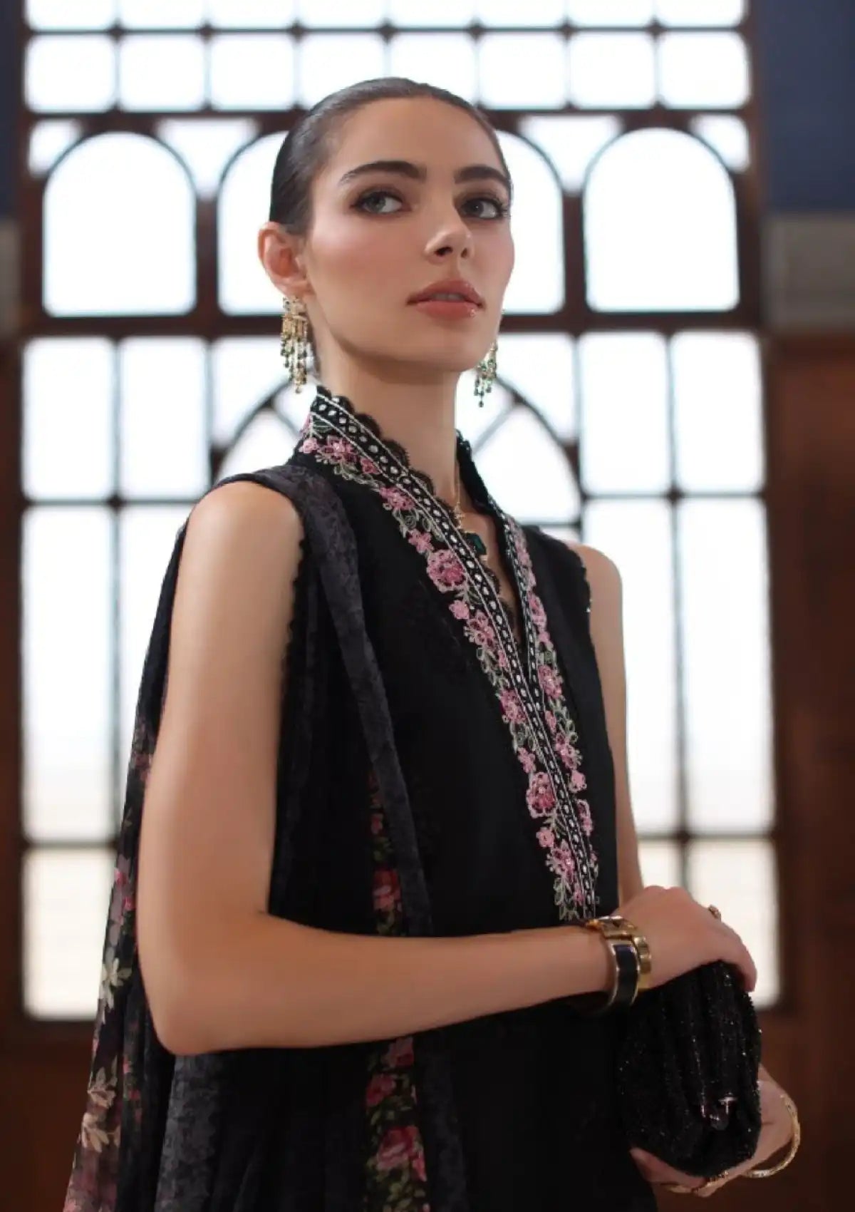 mohsin-saeed-fabrics-designer-daily-wear-formal-and-wedding-suits-within-budget-This-product-is-from-noor-by-saadia-asad-eid-luxury-laserkari25-d-07-is-available-on-Mohsin-saeed-fabrics-website.