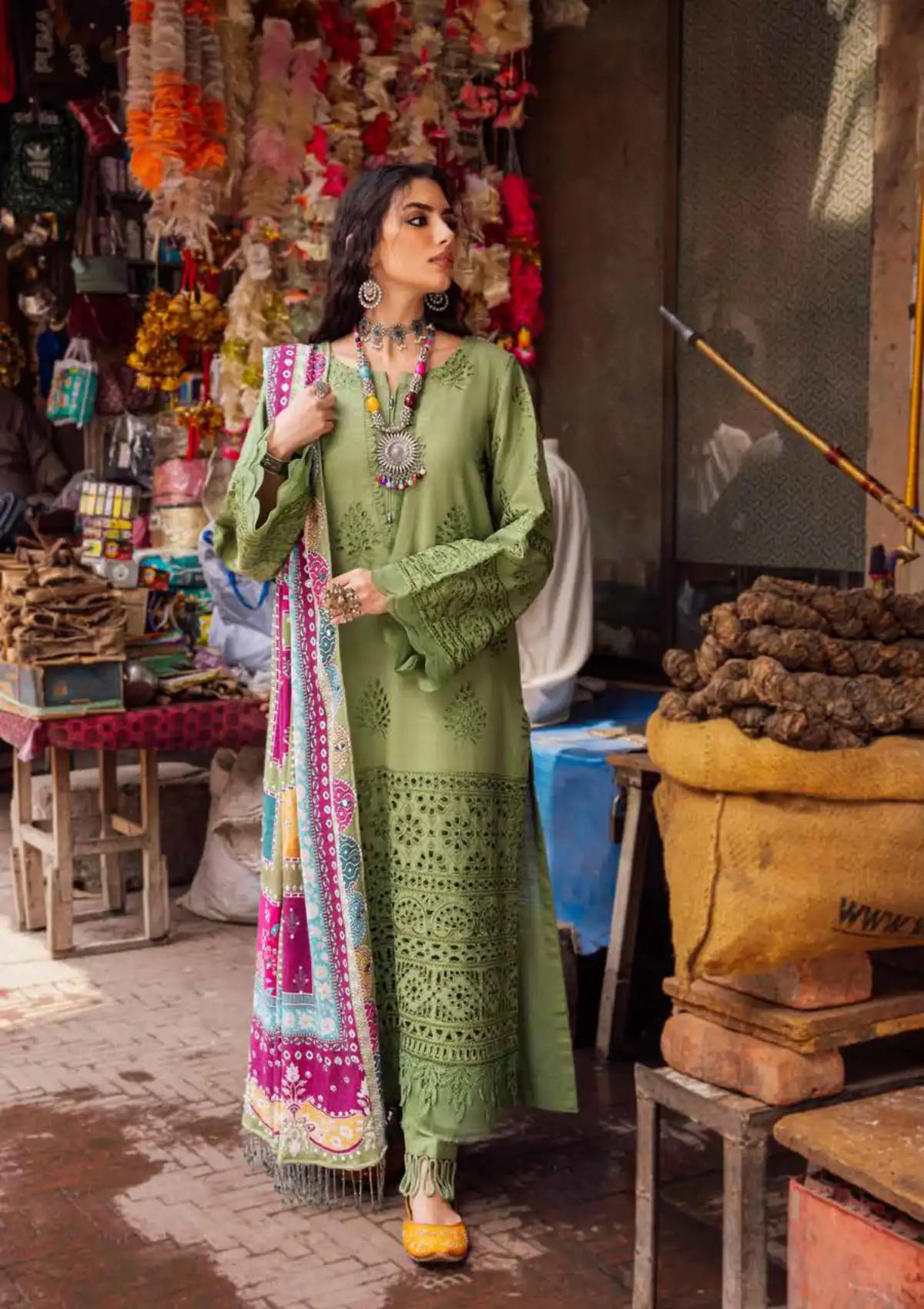Nureh Bazaar Emb Chikankari Khaddar'23 NE-48 - Mohsin Saeed Fabrics