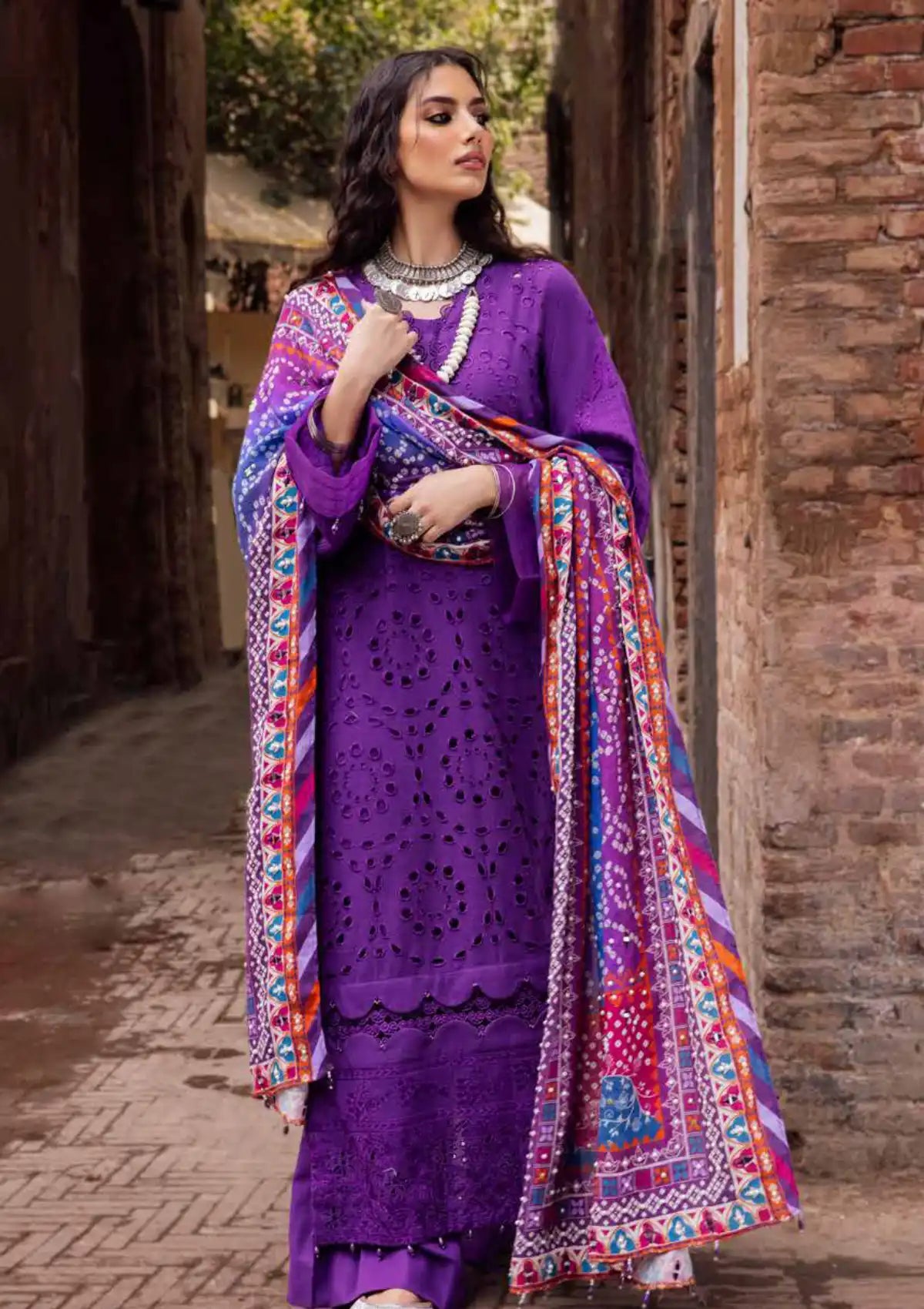 Nureh Bazaar Emb Chikankari Khaddar'23 NE-50 - Mohsin Saeed Fabrics