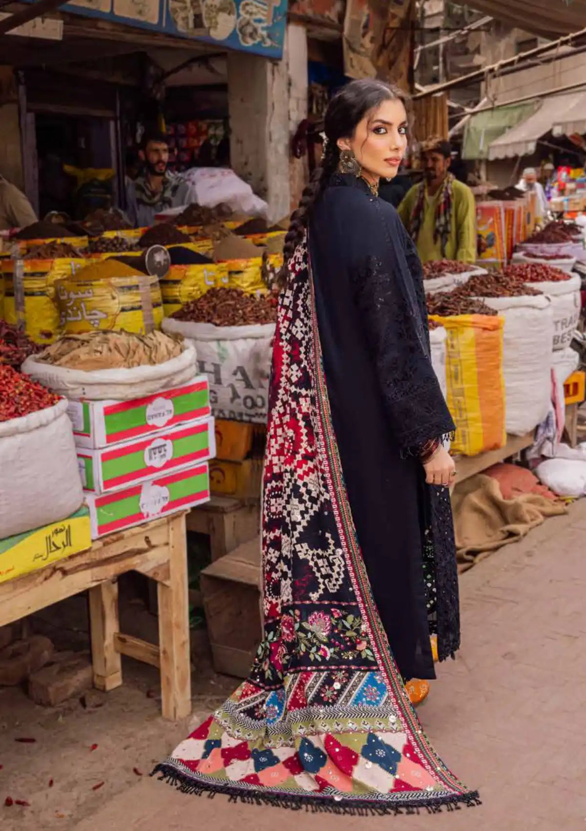 Nureh Bazaar Emb Chikankari Khaddar'23 NE-52 - Mohsin Saeed Fabrics