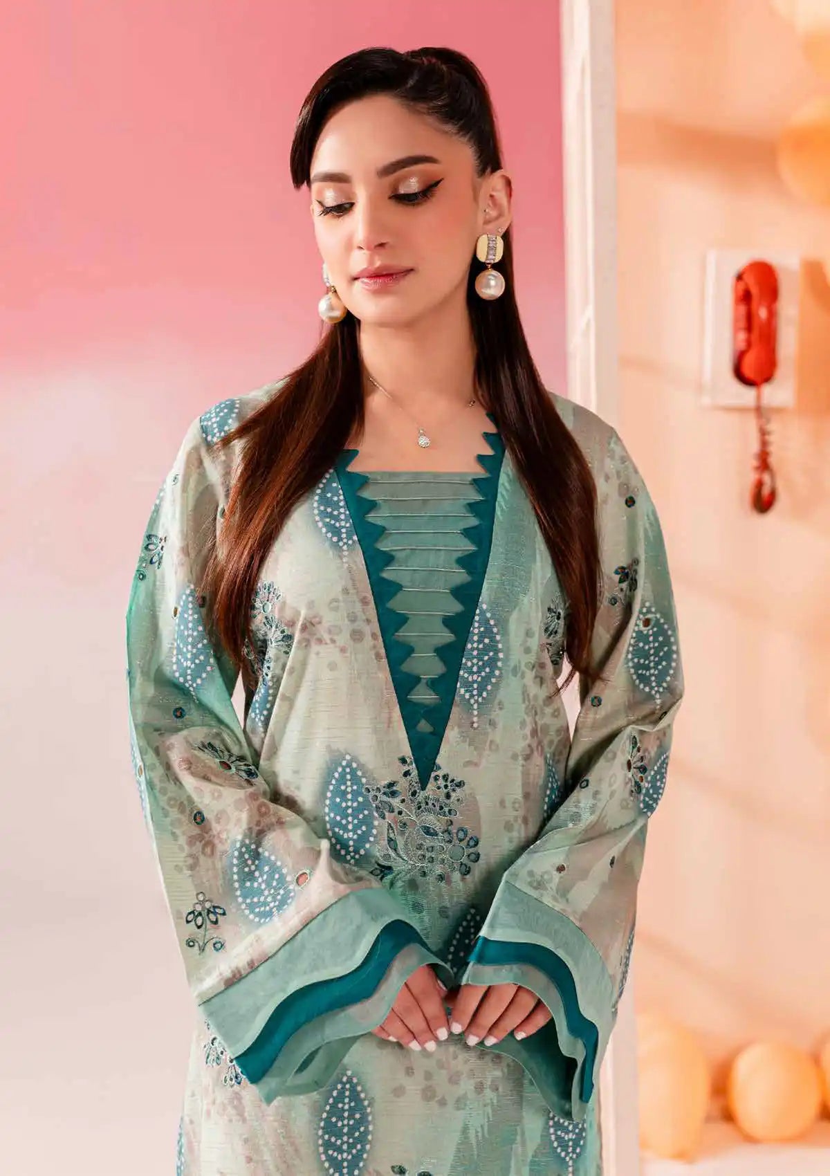 Nureh Ballerina Chikankari Lawn'24 2 Pcs NU2-138 - Mohsin Saeed Fabrics