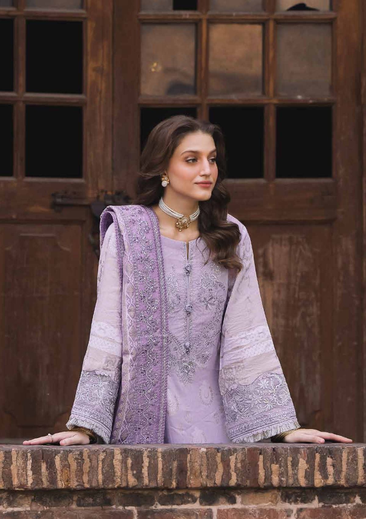 Nureh Maya Jacquard'24 NJ-99