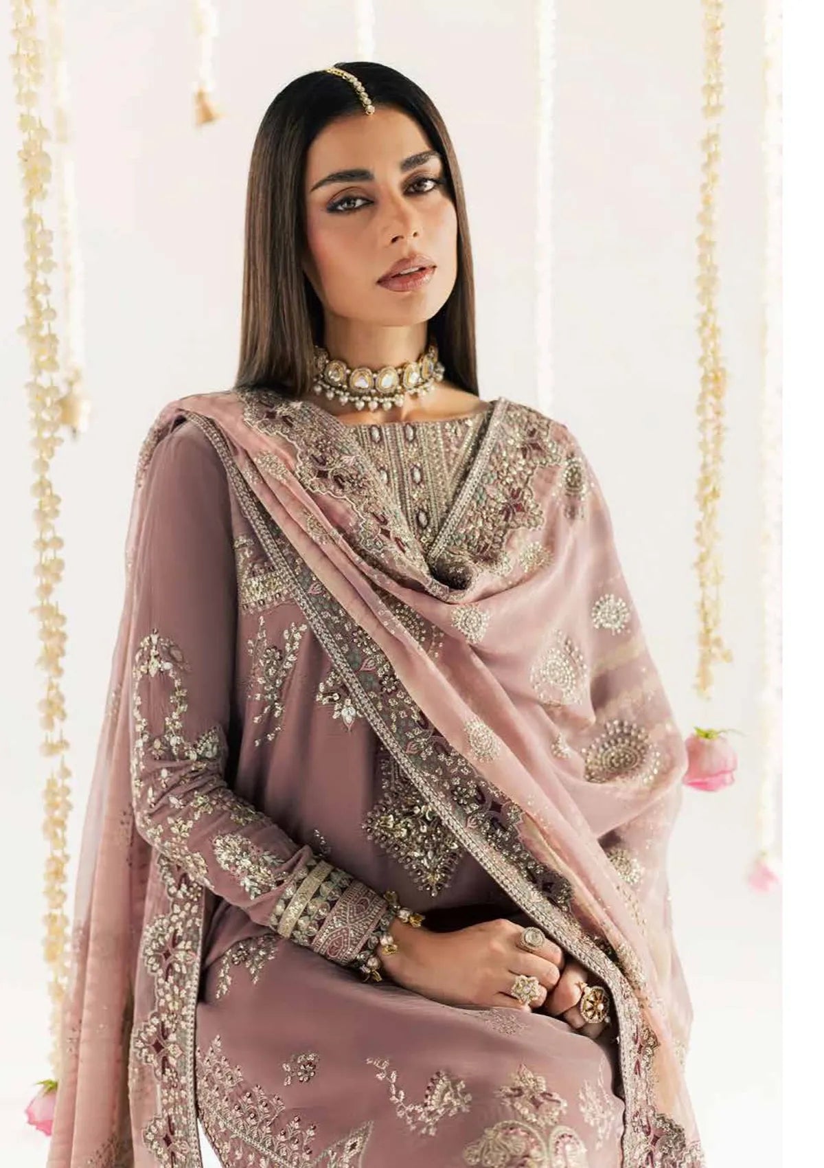 Nureh Maya Velvet'26 NW-135