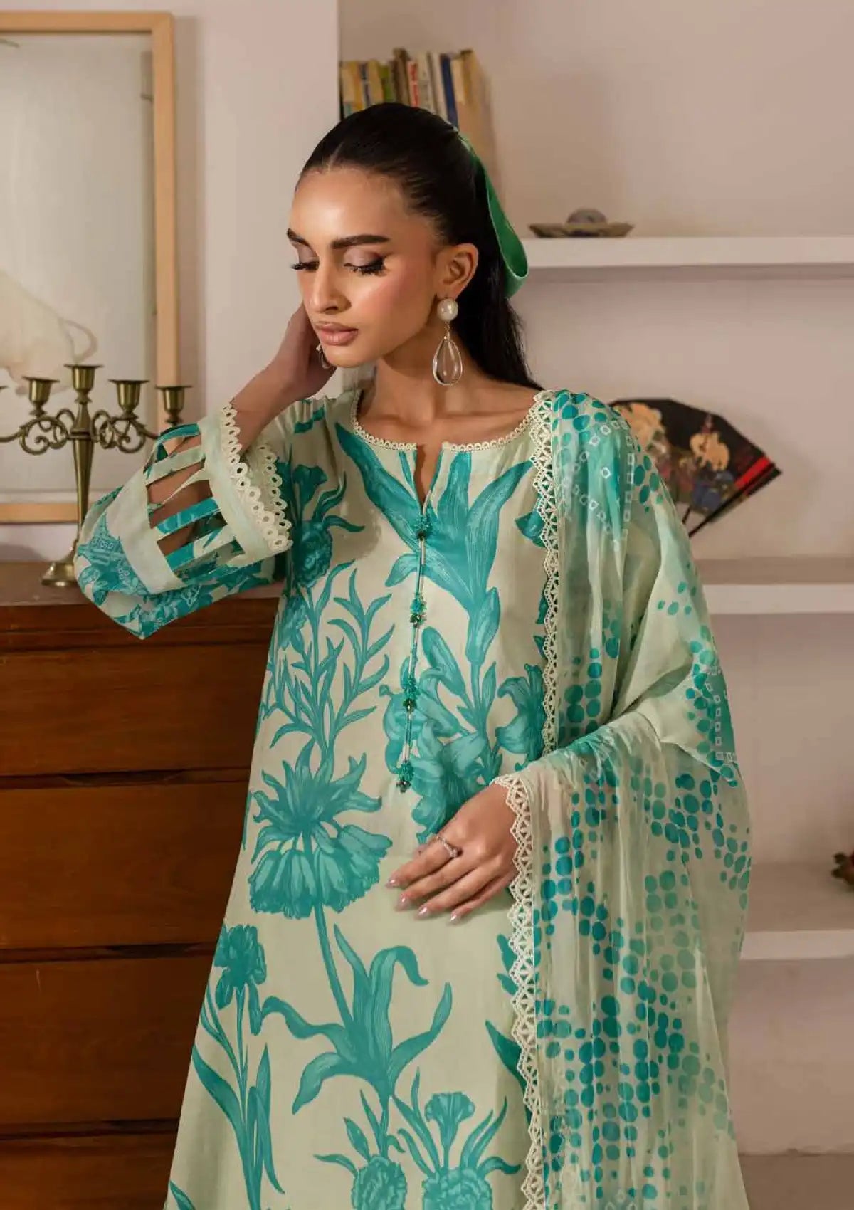 mohsin-saeed-fabrics-is-selling-online-and-in stores-Luxury-daily-wear-wedding-wear-formal-wear-in-budgeted-price-This-product-is-from-nureh-signature-printed-lawn25-sp-143-is-available-on-Mohsin-saeed-fabrics-website.