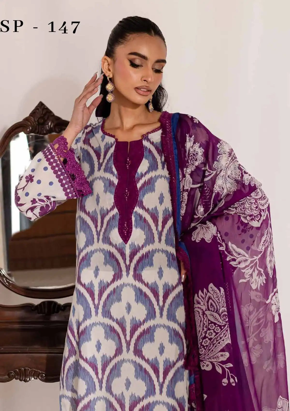 mohsin-saeed-fabrics-is-selling-online-and-in stores-Luxury-daily-wear-wedding-wear-formal-wear-in-budgeted-price-This-product-is-from-nureh-signature-printed-lawn25-sp-147-is-available-on-Mohsin-saeed-fabrics-website.