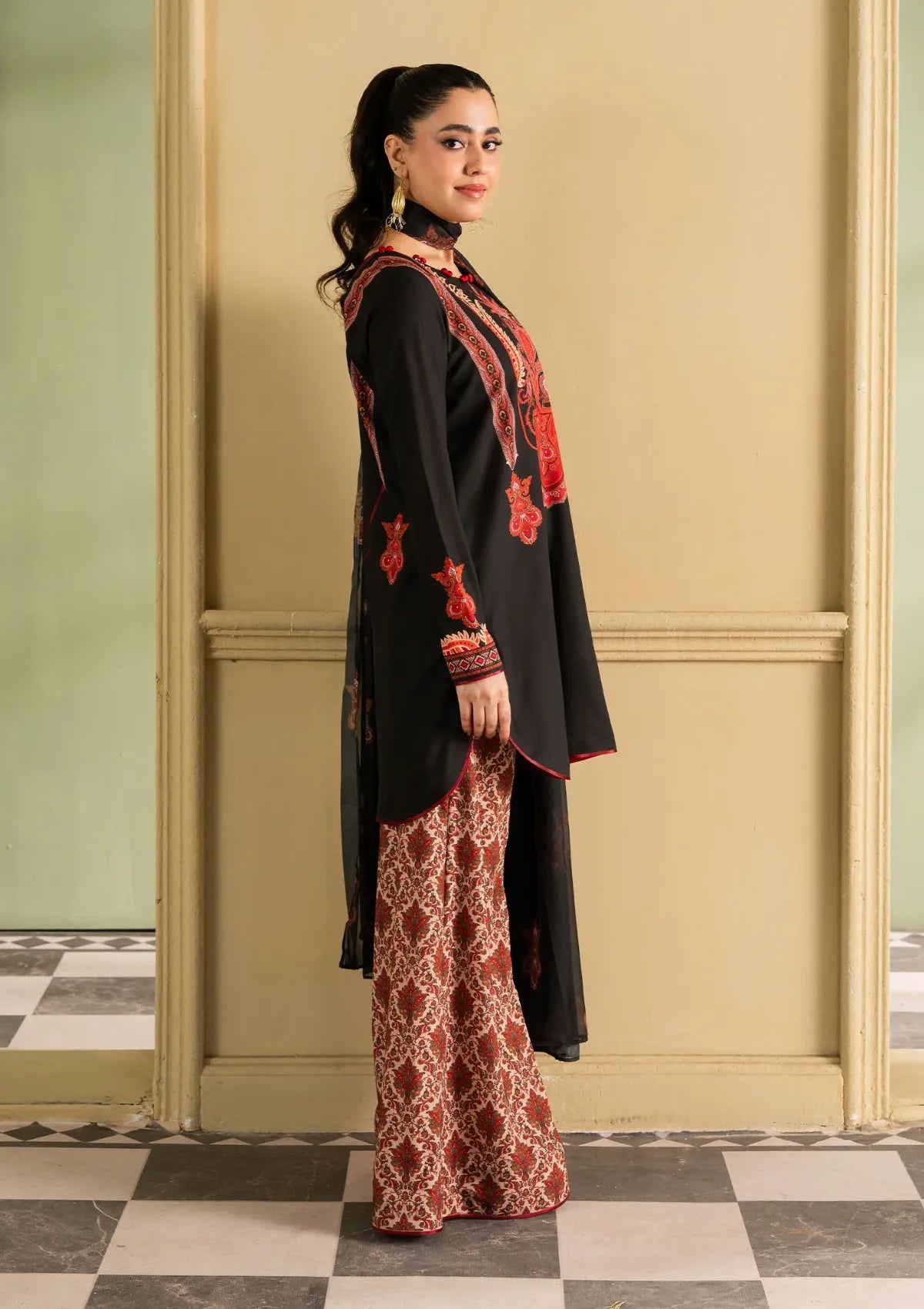 Maria Osama Khan Retro'26 D-09 Fiora