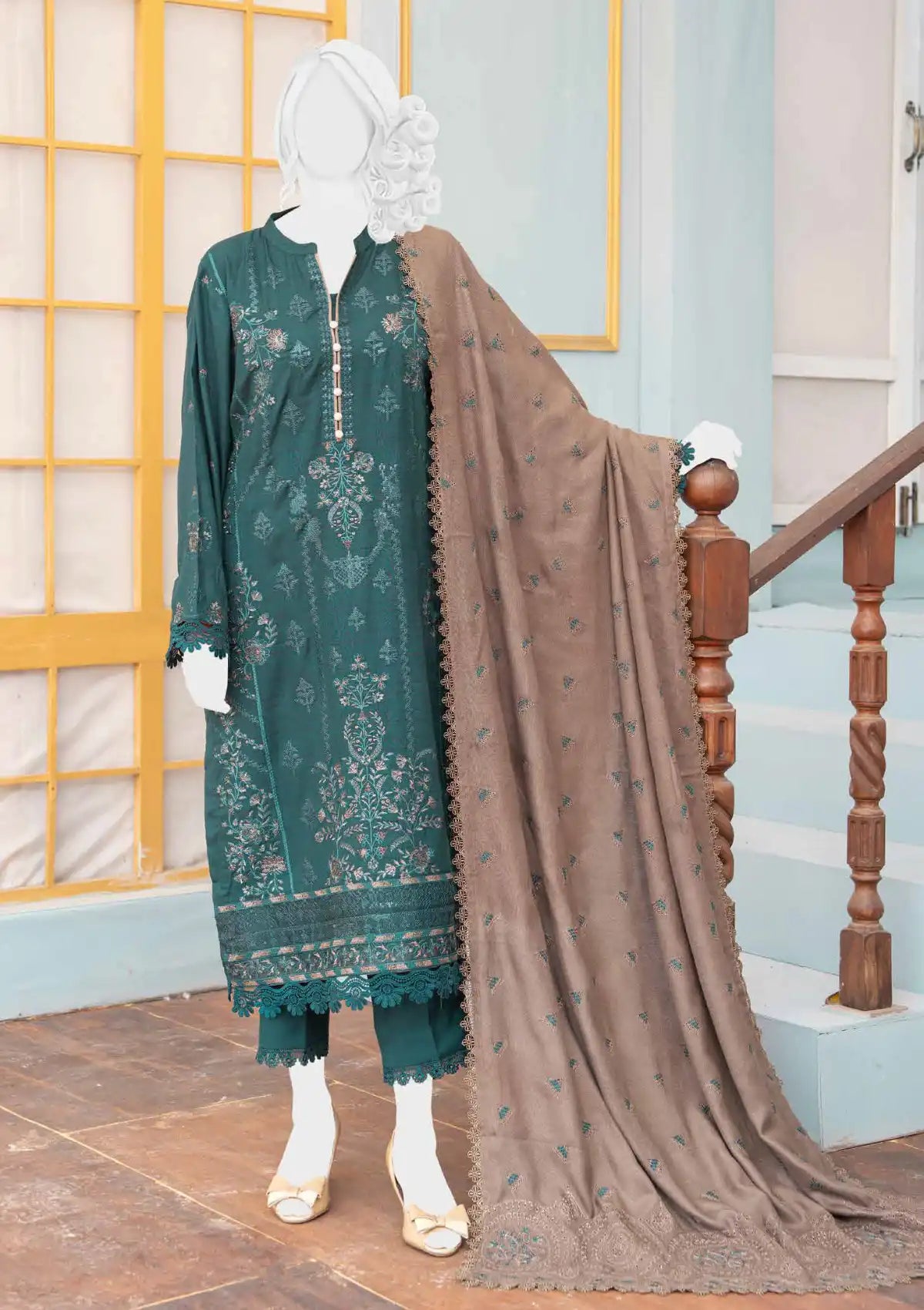 Odhani Emb Winter'24 D-02