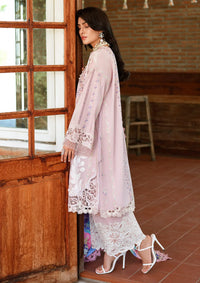 Mushq Amoi Held by Love'26 D-03 Opulent Whisper