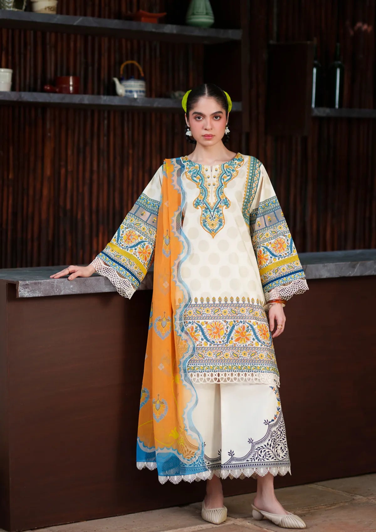 Saira Rizwan Laanem'26 D-05 AZURA-A