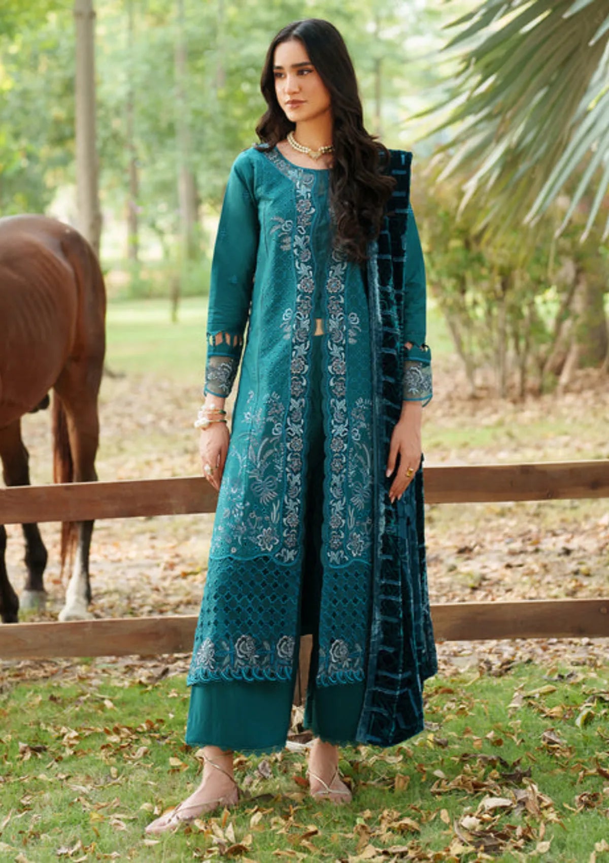 Panache By Parishay Luxury Winter'25 PNE-03