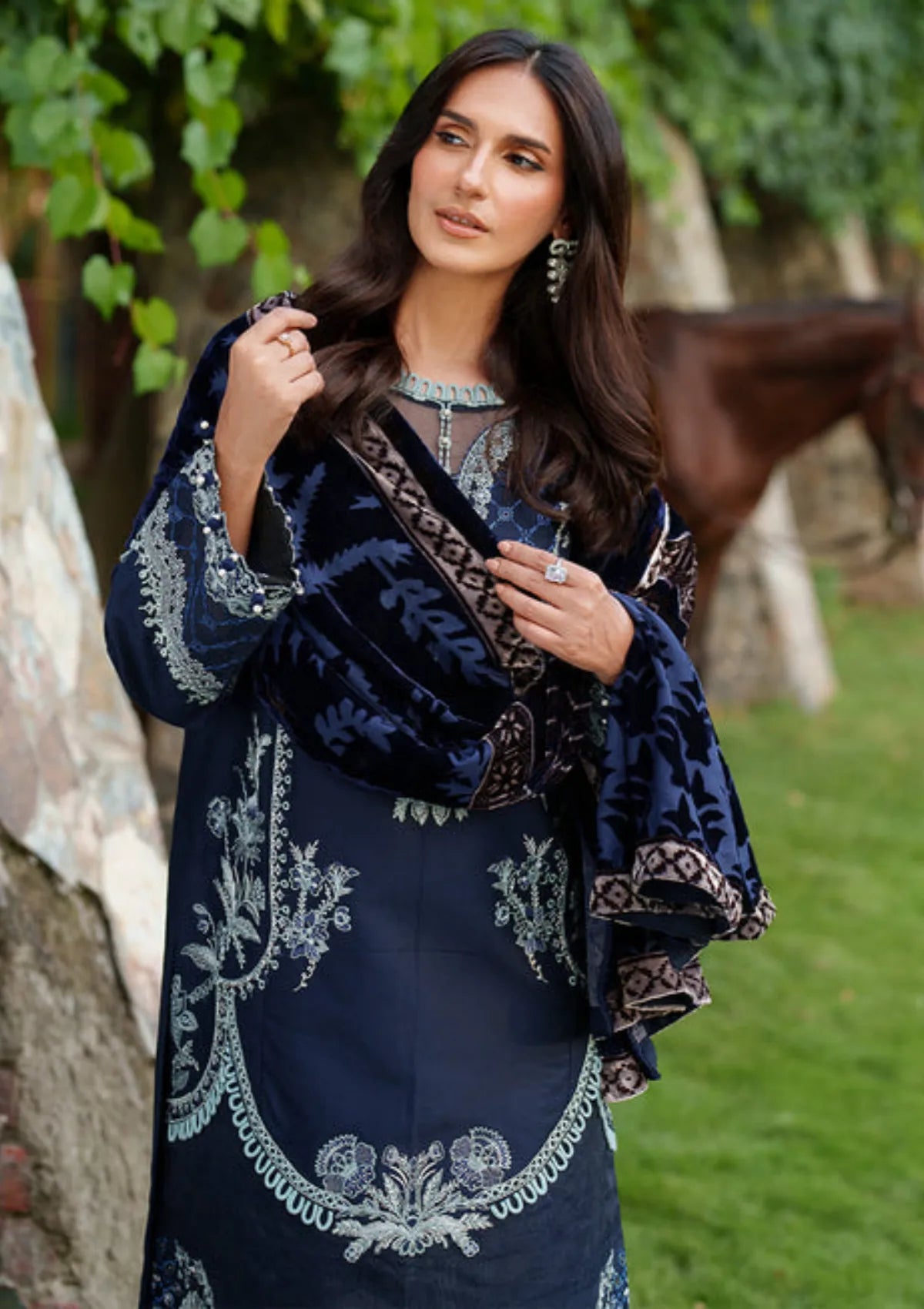 Panache By Parishay Luxury Winter'25 PNE-08