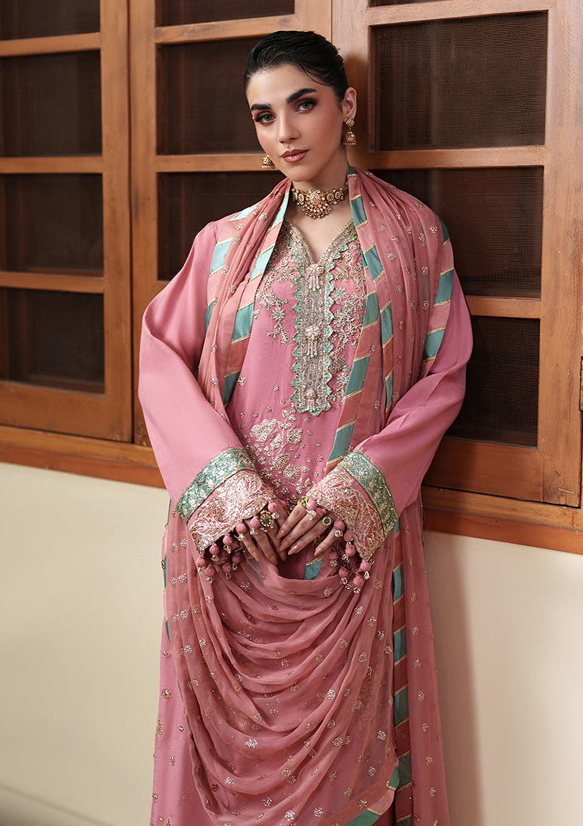 Roheenaz Mah-e-Noor Silk'26 D-02 Pari Rukh