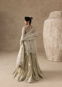 mohsin-saeed-fabrics-designer-daily-wear-formal-and-wedding-suits-within-budget-This-product-is-from-imran-ramzan-cherie25-pearl-reverie-is-available-on-Mohsin-saeed-fabrics-website.