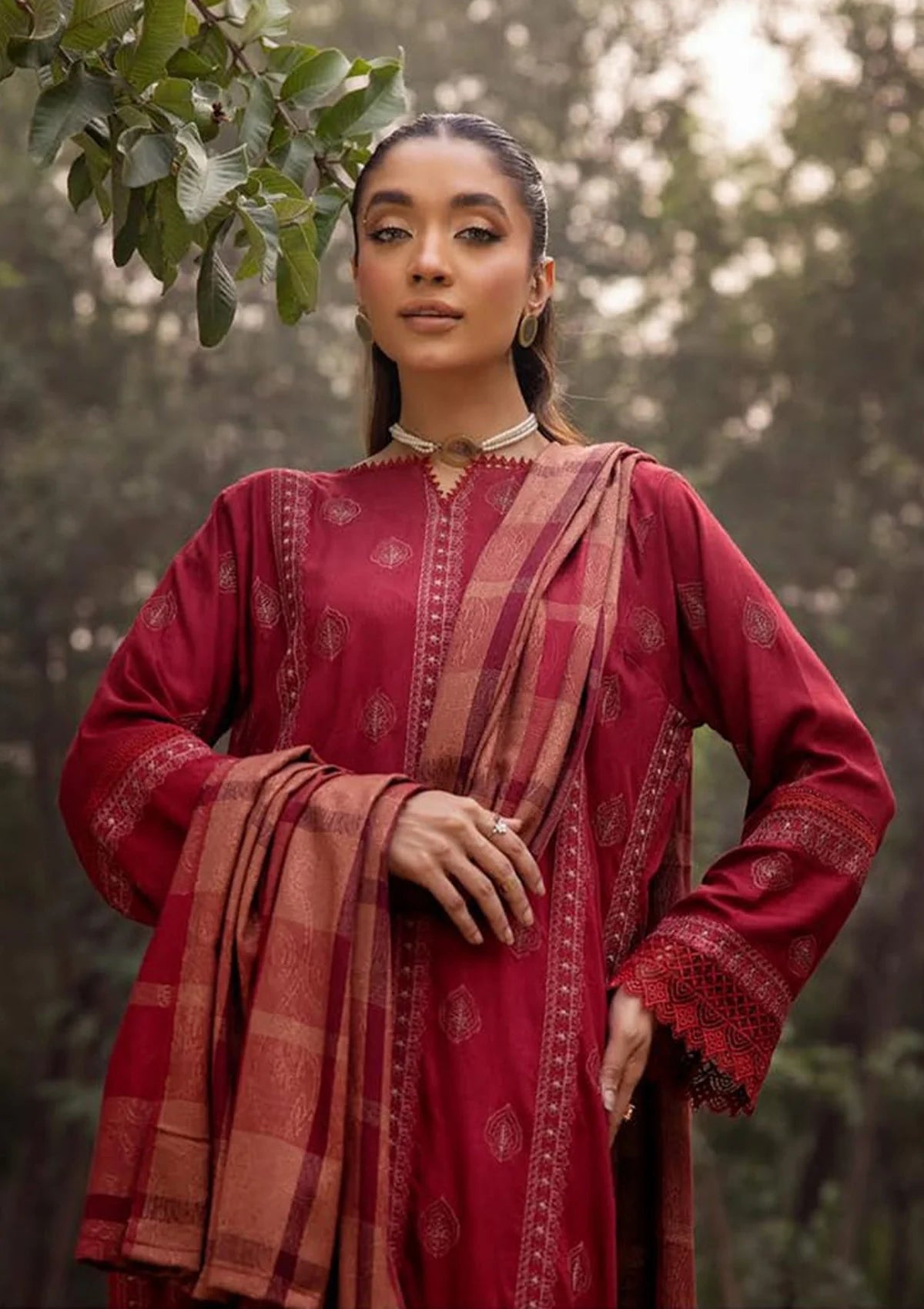 Pehlu By Khoobsurat Emb Slub'23 P-01 - Mohsin Saeed Fabrics