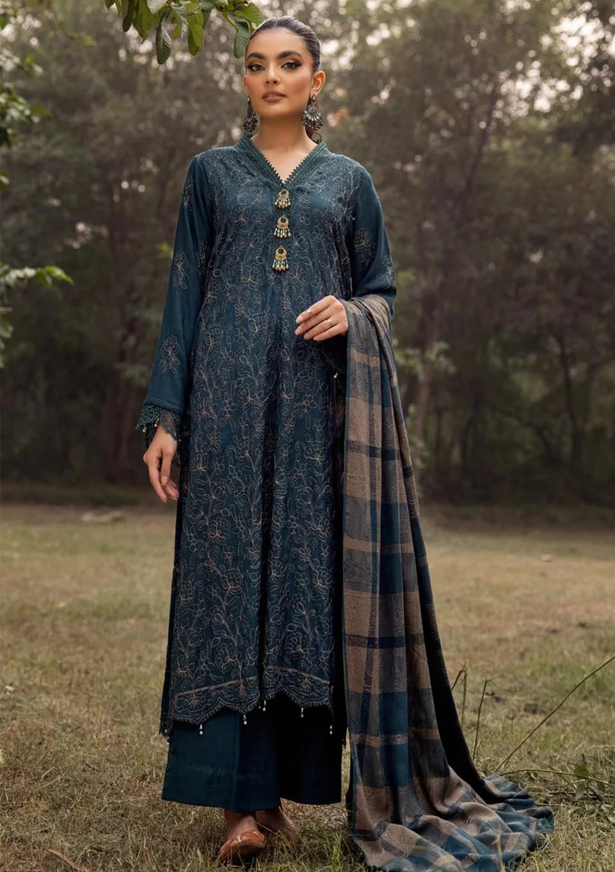 Pehlu By Khoobsurat Emb Slub'23 P-06 - Mohsin Saeed Fabrics