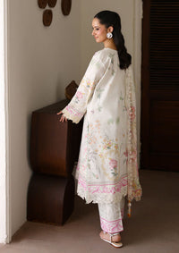 Roheenaz Sunlit Tales'26 D-04 Petalbeam