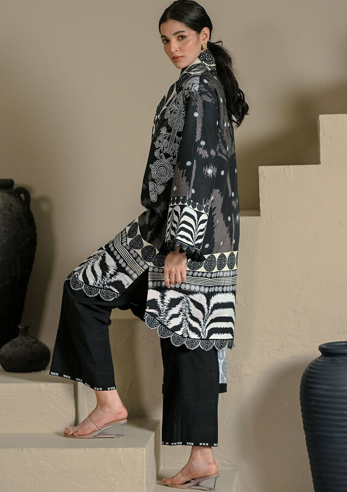 Gul Ahmed Printed Corduroy'26 CD-62001