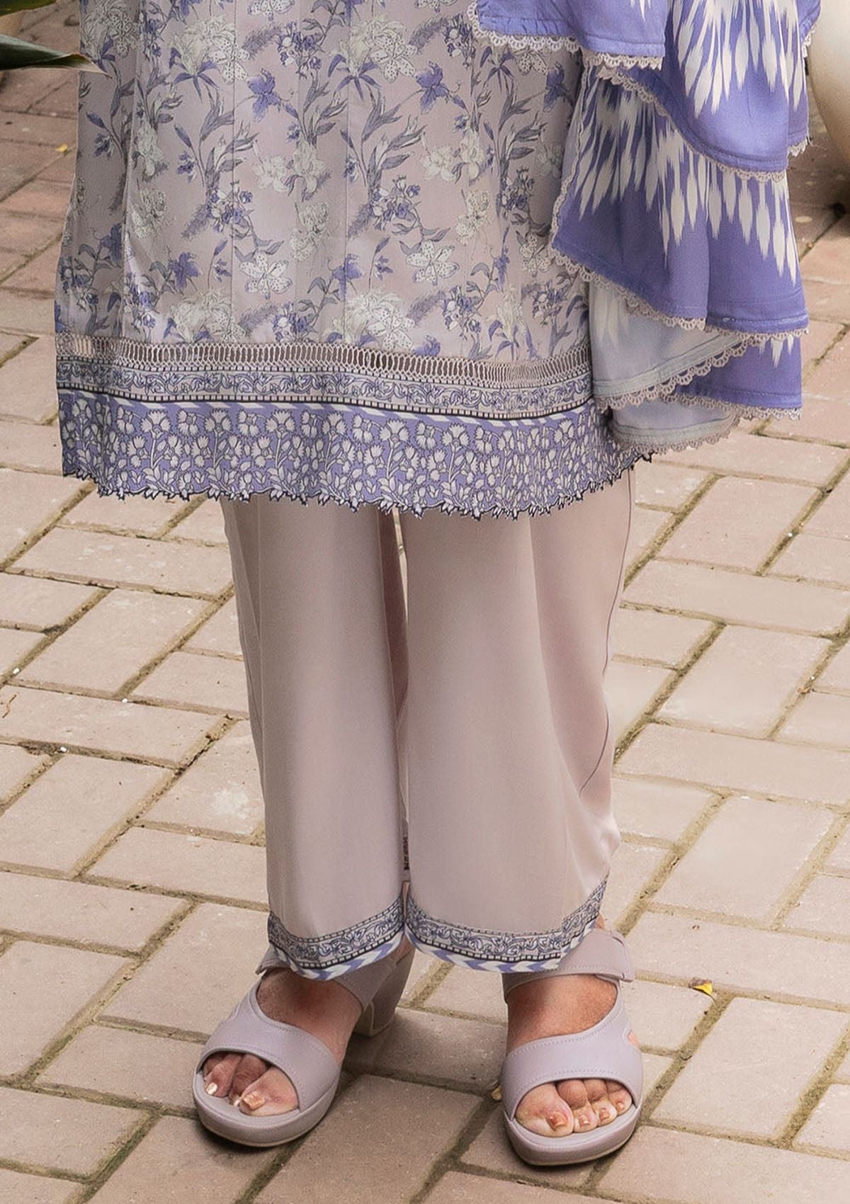 Gul Ahmed Printed Linen'26 LT-62018