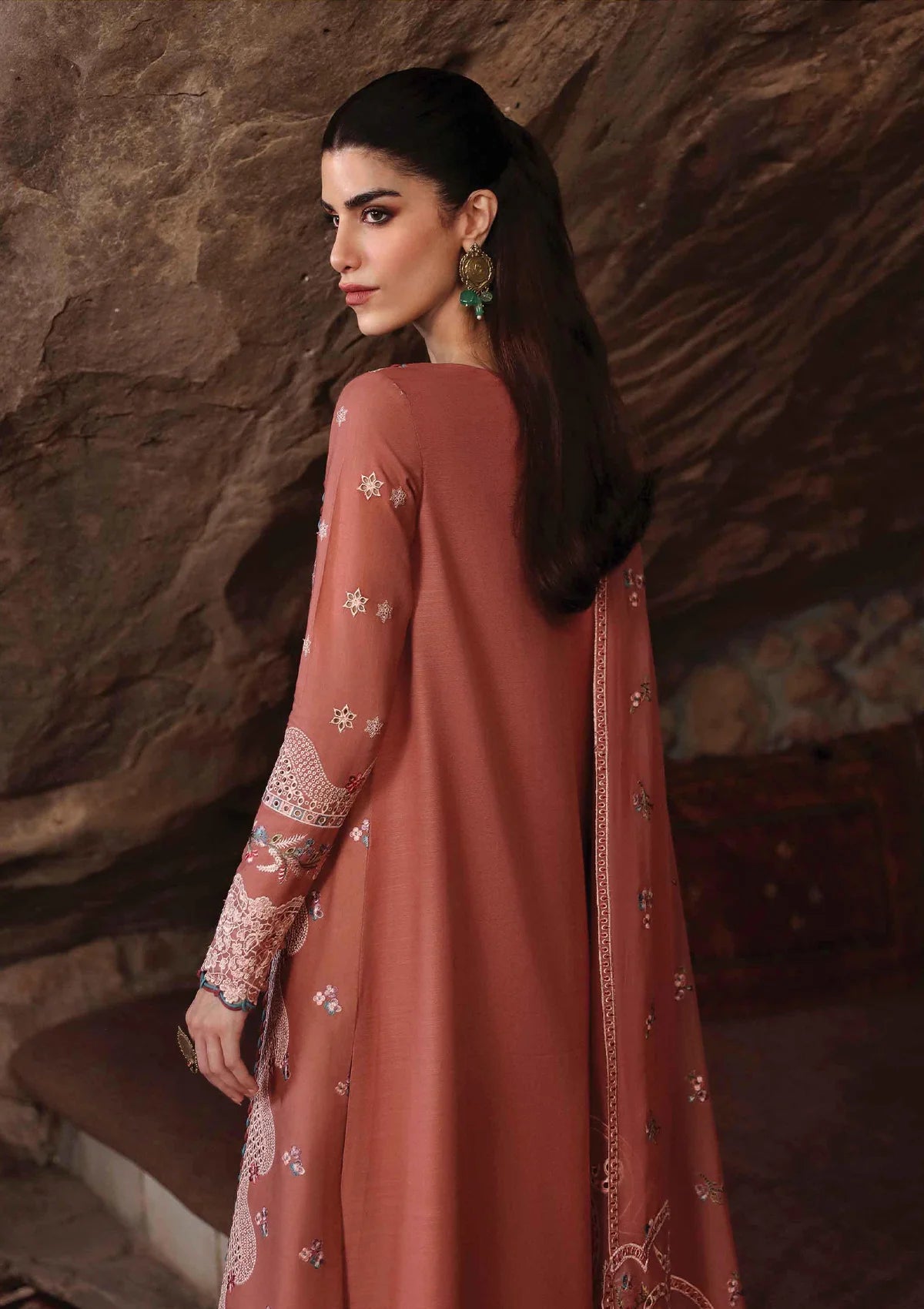 Qalamkar Qlinekari Linen'24 LM-03 LUAN