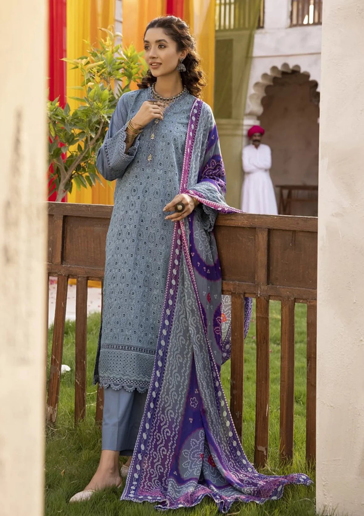 RA Mahee's Chunri Emb Lawn'24 Vol-29 ML-01 - Mohsin Saeed Fabrics