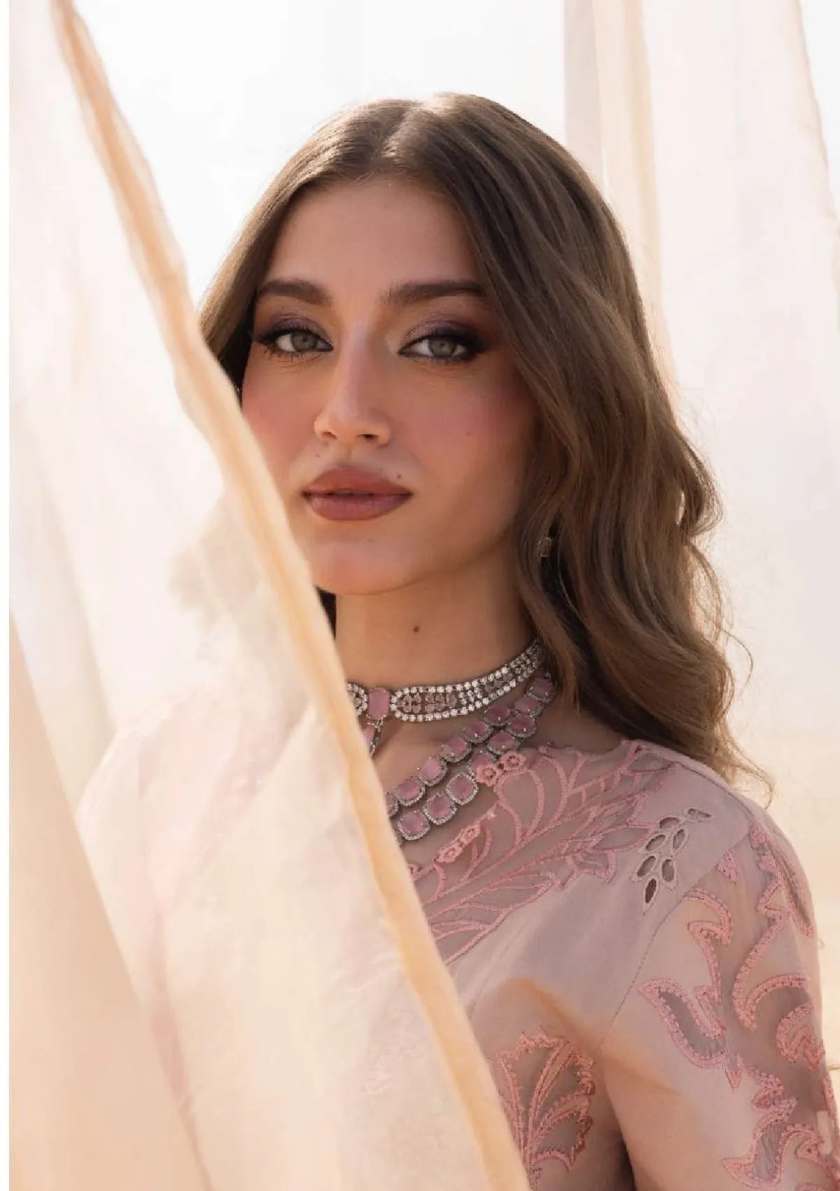 Rang Rasiya Premium'26 -Elaheh