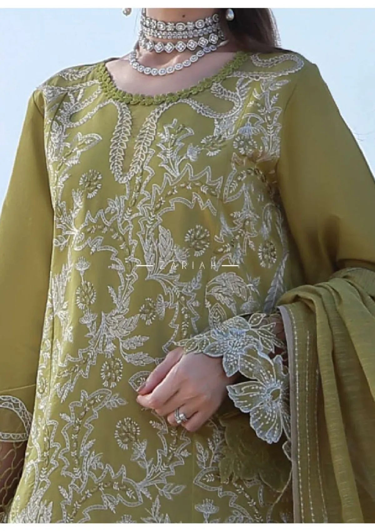 Rang Rasiya Premium'26 -Zariah