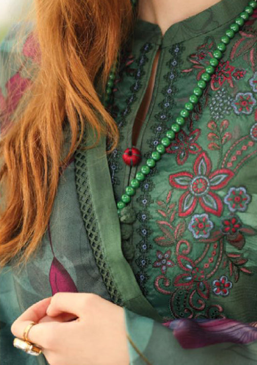 mohsin-saeed-fabrics-is-selling-online-and-in stores-Luxury-daily-wear-wedding-wear-formal-wear-in-budgeted-price.This-product-is-from-rang-rasiya-life-style-winter-edit25-d-05-lisa-is-available-on-Mohsin-saeed-fabrics-website.