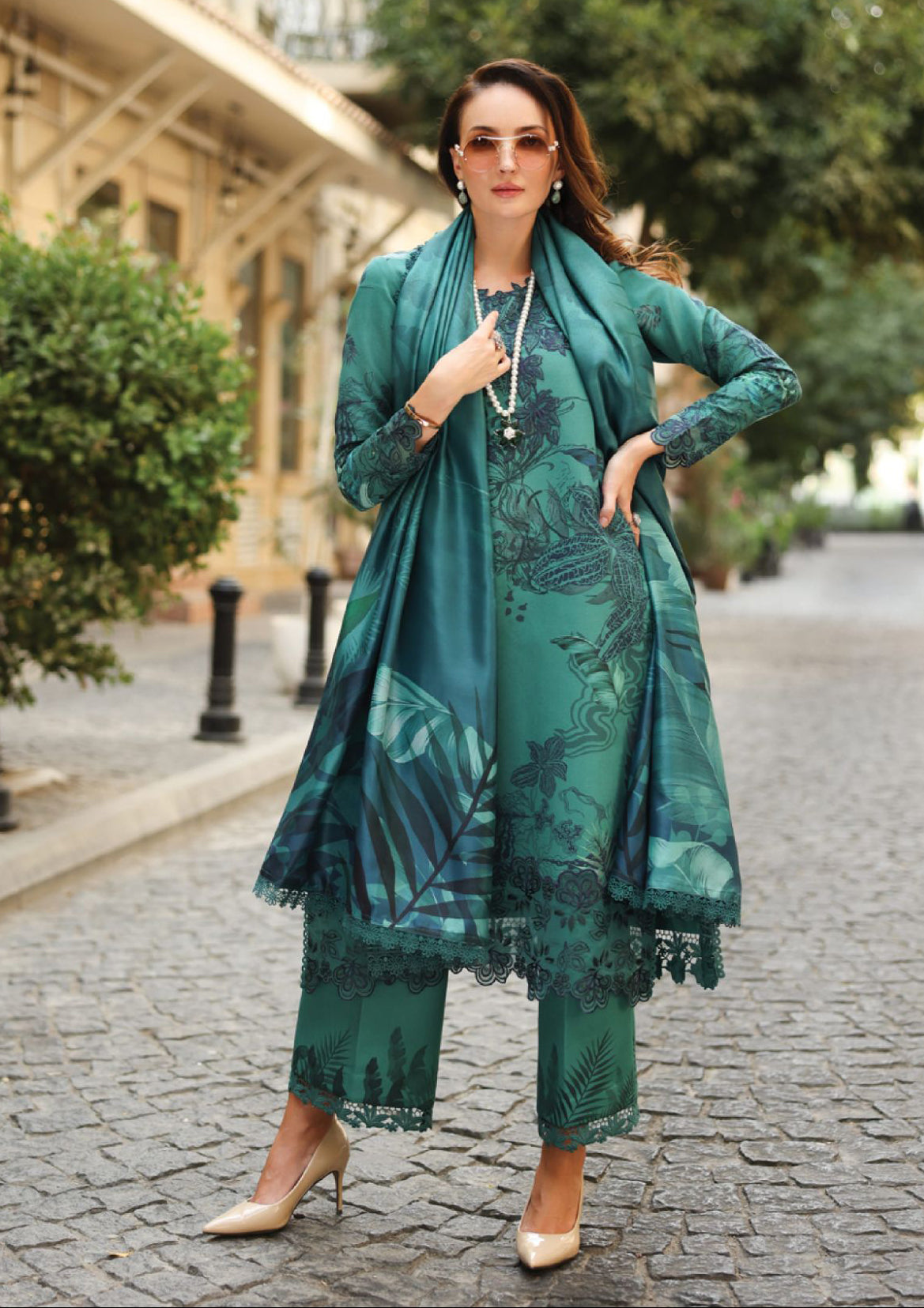 mohsin-saeed-fabrics-is-selling-online-and-in stores-Luxury-daily-wear-wedding-wear-formal-wear-in-budgeted-price.This-product-is-from-rang-rasiya-life-style-winter-edit25-d-14-jade-is-available-on-Mohsin-saeed-fabrics-website.