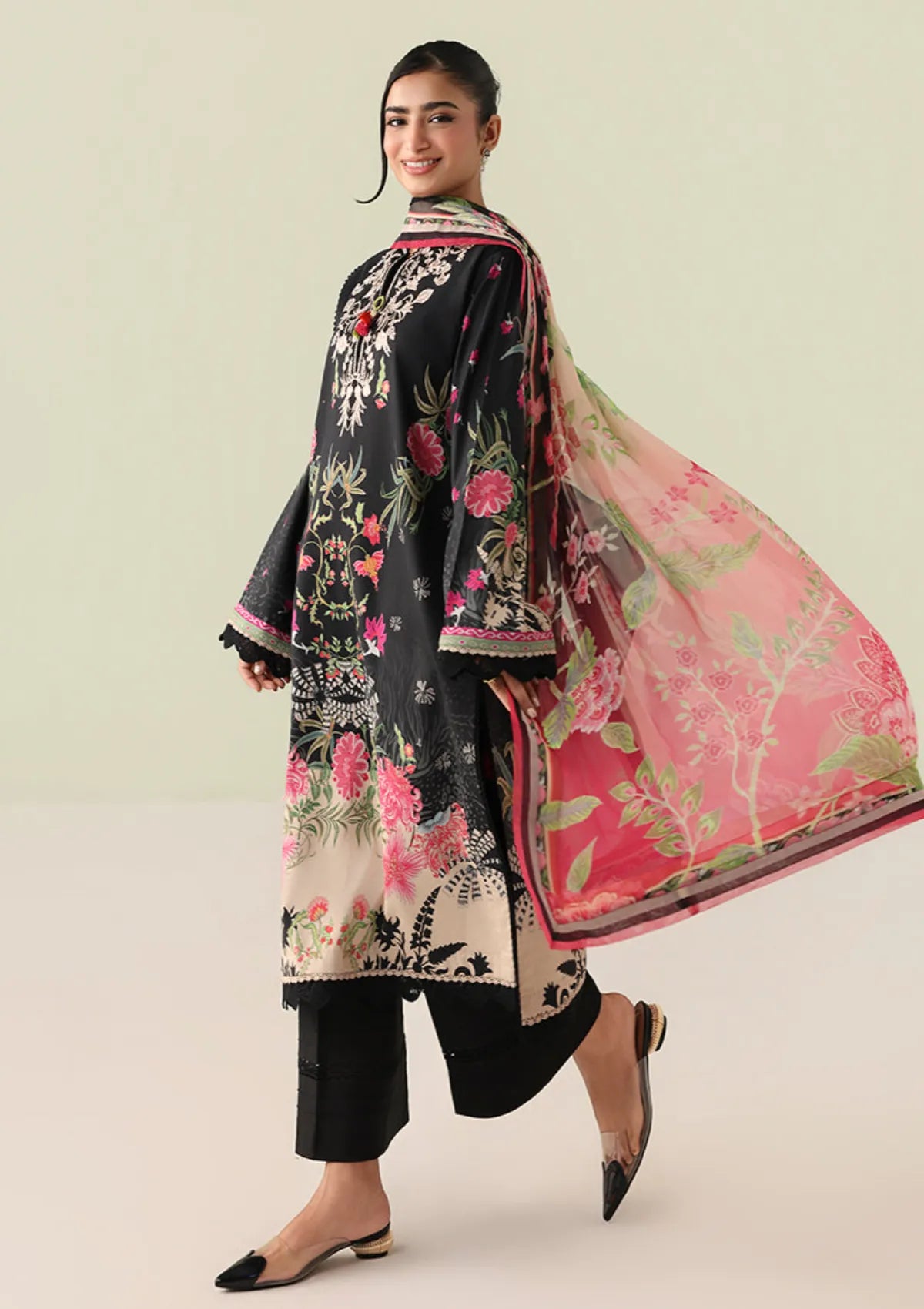 Roheenaz Rosette Lawn'26 D-61A Radiant Noon