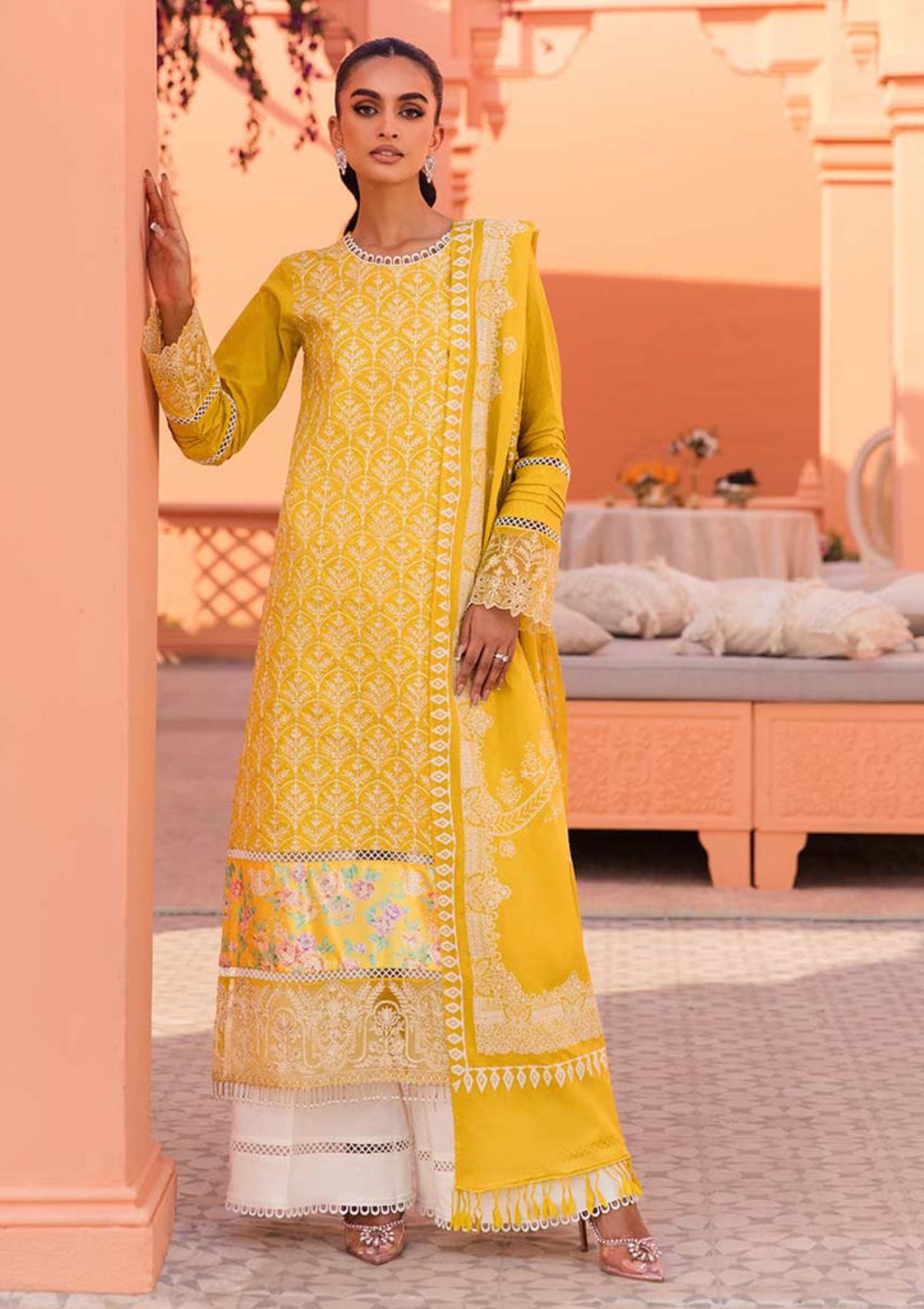 RajBari Premium Festive '23 D-2A - Mohsin Saeed Fabrics