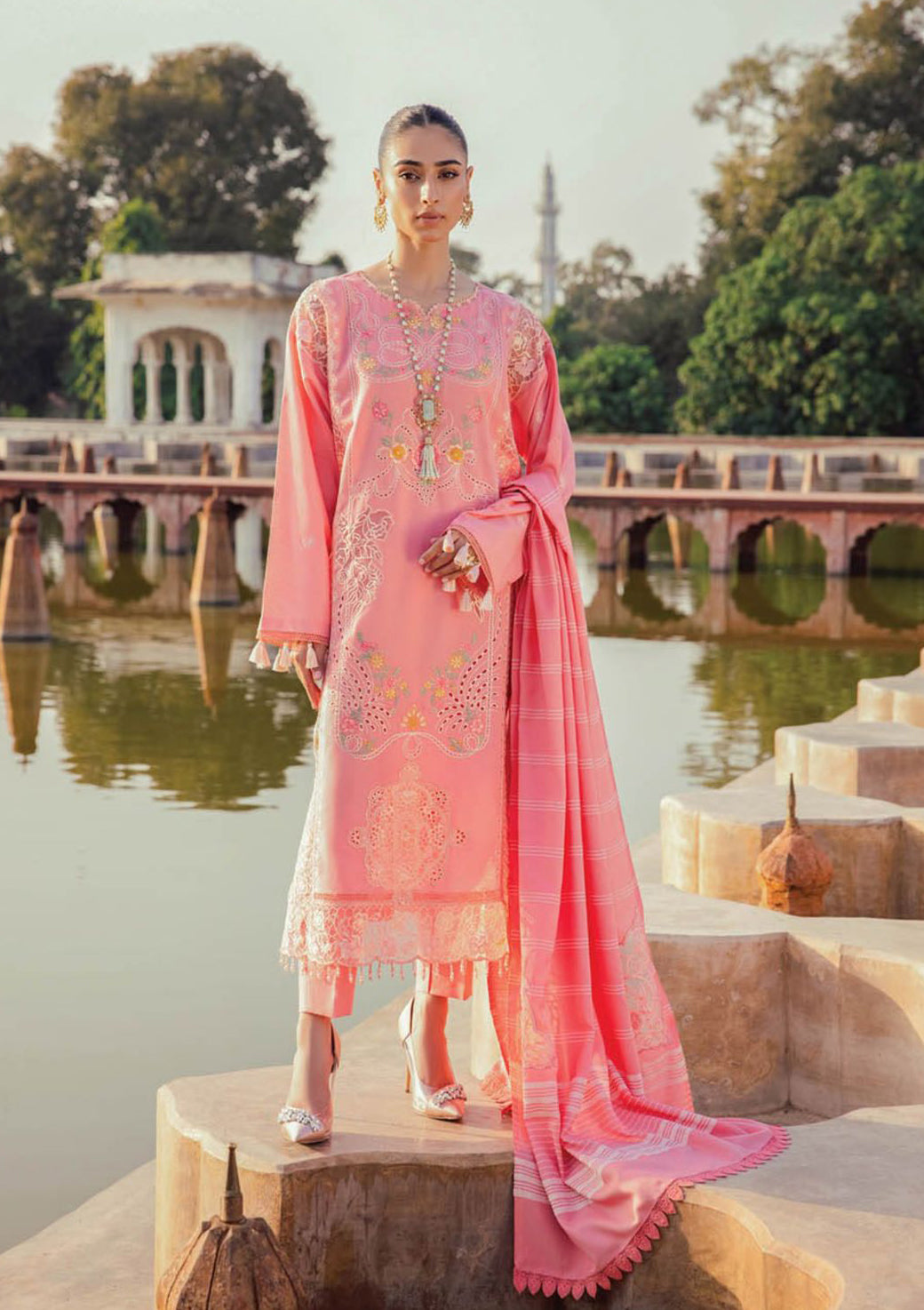 RajBari Premium ChikanKari'23 D-5A - Mohsin Saeed Fabrics