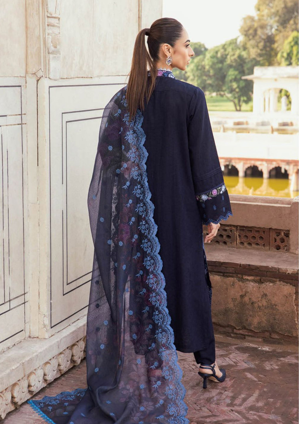 RajBari Premium ChikanKari'23 D-2B - Mohsin Saeed Fabrics