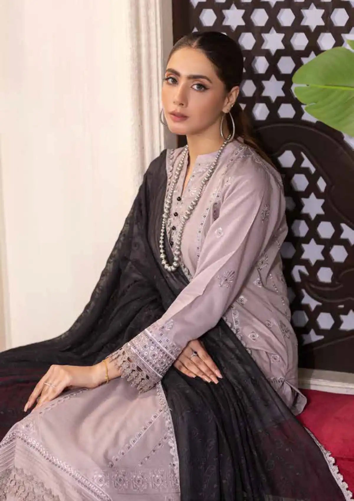 Rajis Dhoop Kinary Festive'24 RJ-09 - Mohsin Saeed Fabrics