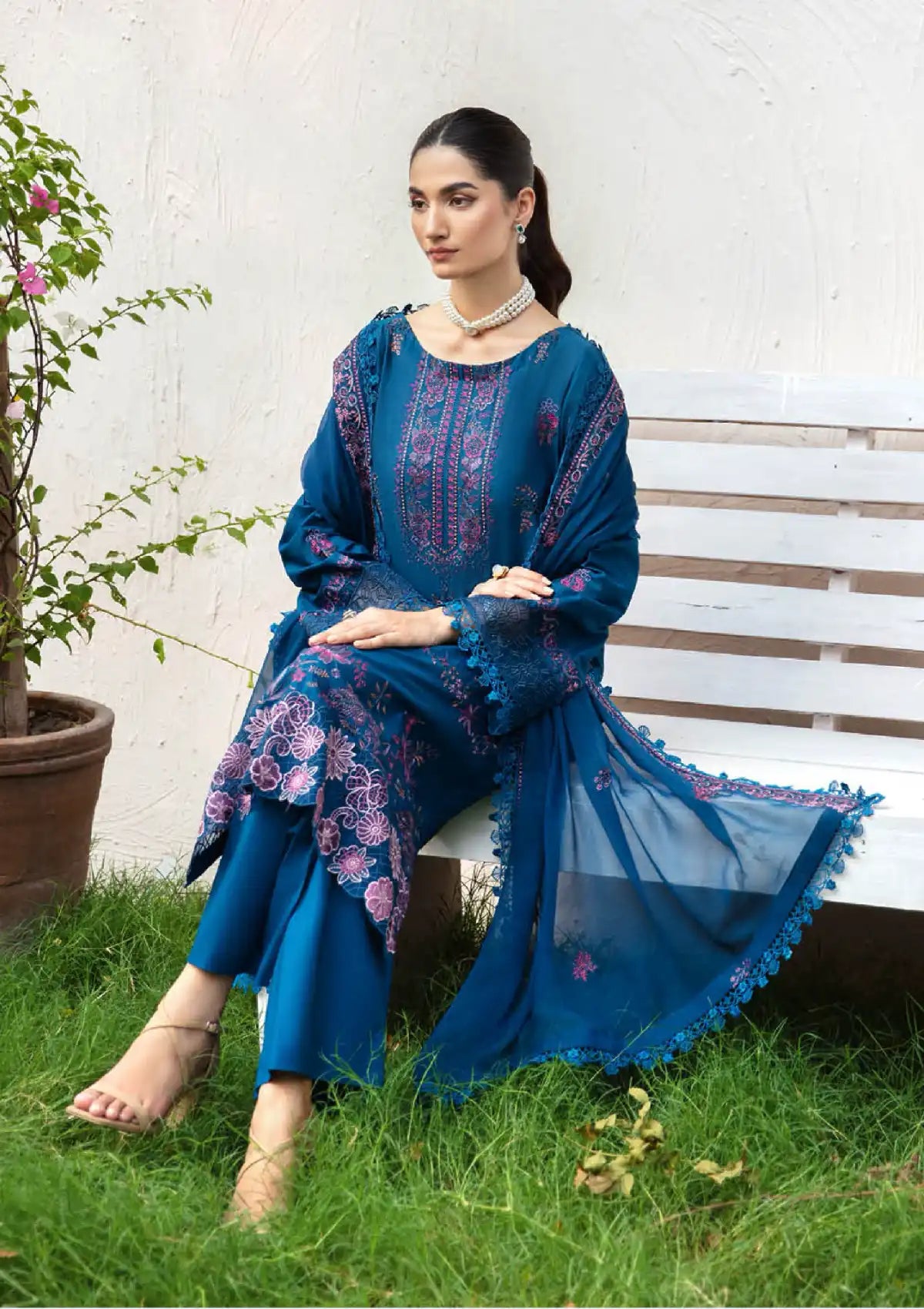 mohsin-saeed-fabrics-designer-daily-wear-formal-and-wedding-suits-within-budget-This-product-is-from-ramsha-riwayat-luxury-lawn25-y-1008-is-available-on-Mohsin-saeed-fabrics-website.